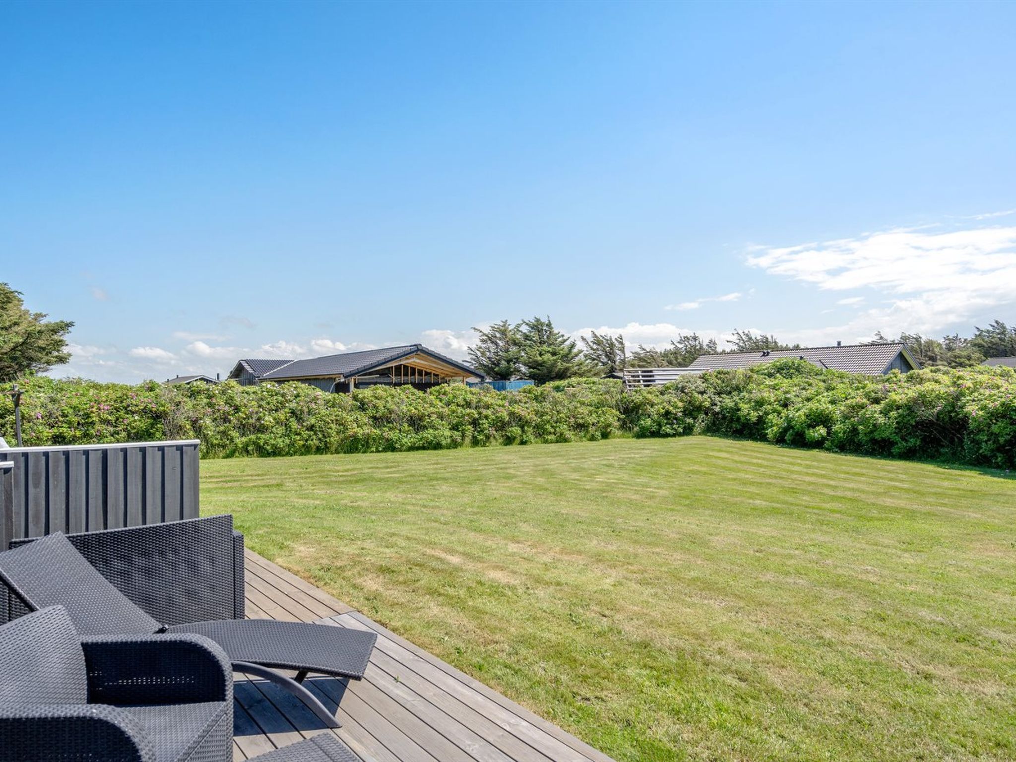 "Biarni" - 300m from the sea - Outside