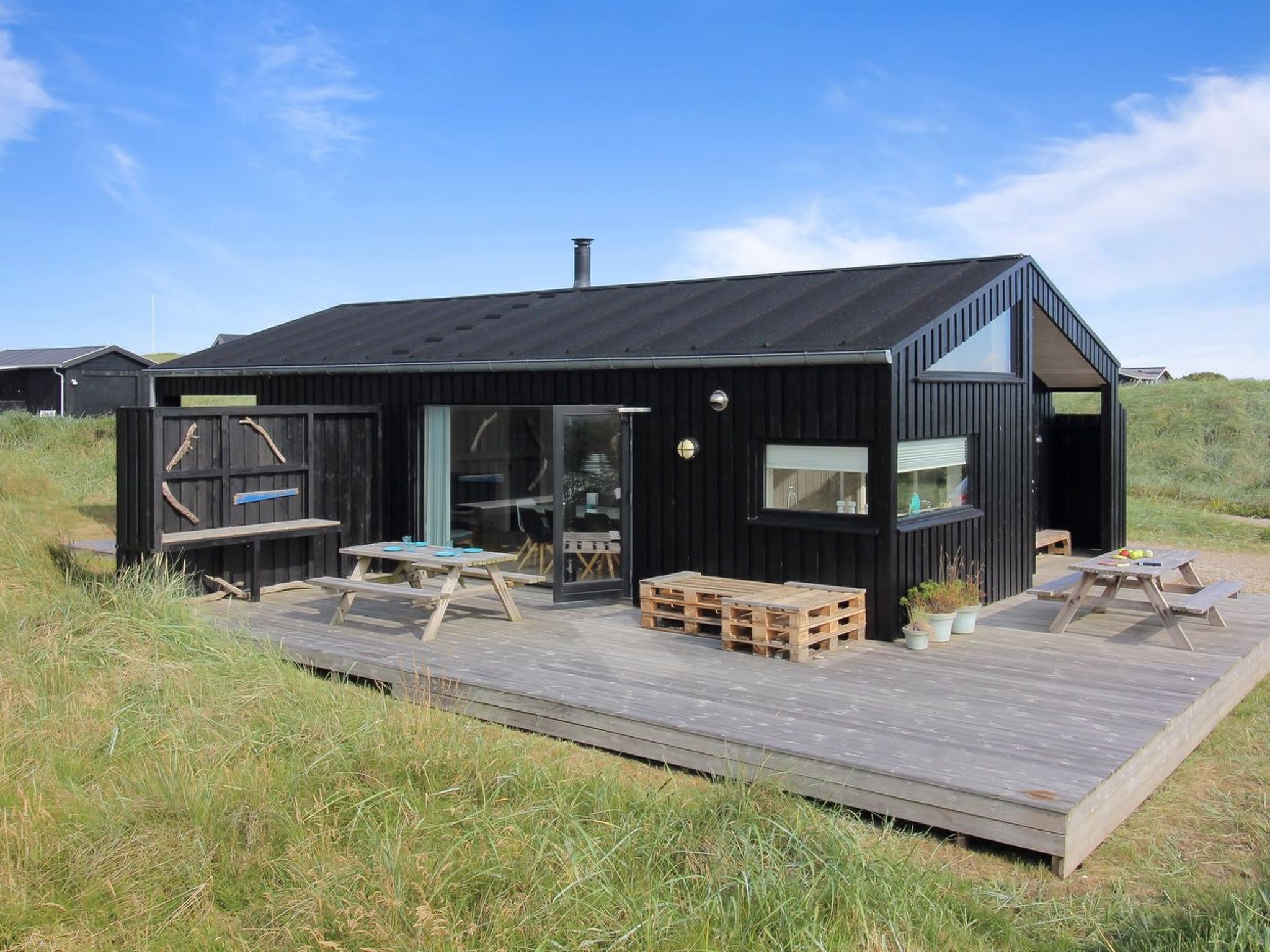 "Mikkel" - 300m from the sea - Outside