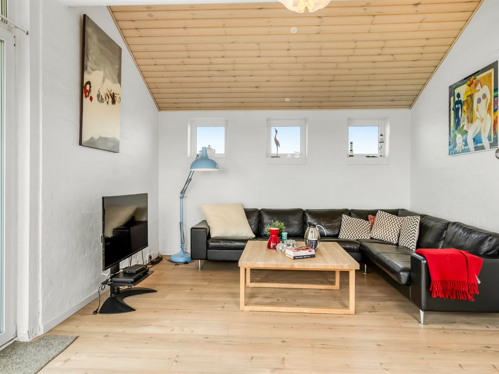 "Broder" - 150m from the sea