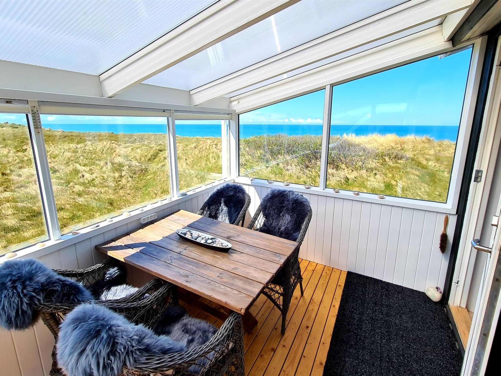 "Freydis" - 92m from the sea - Binnen