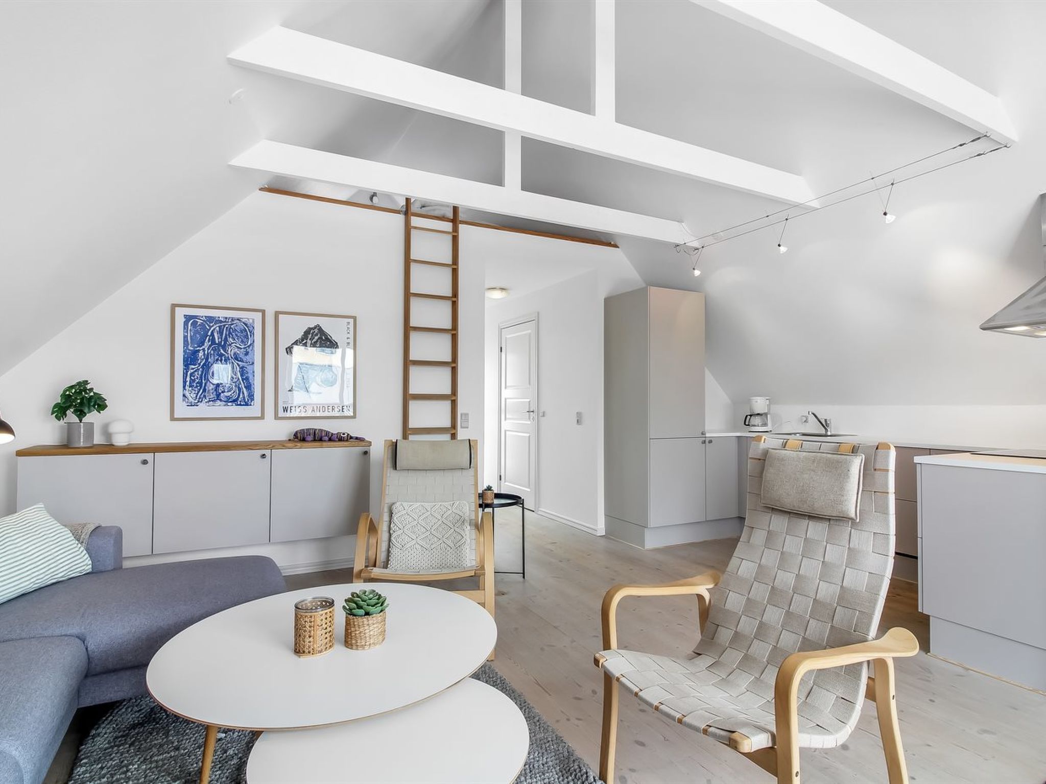 "Poulsen" - 200m from the sea - Inside