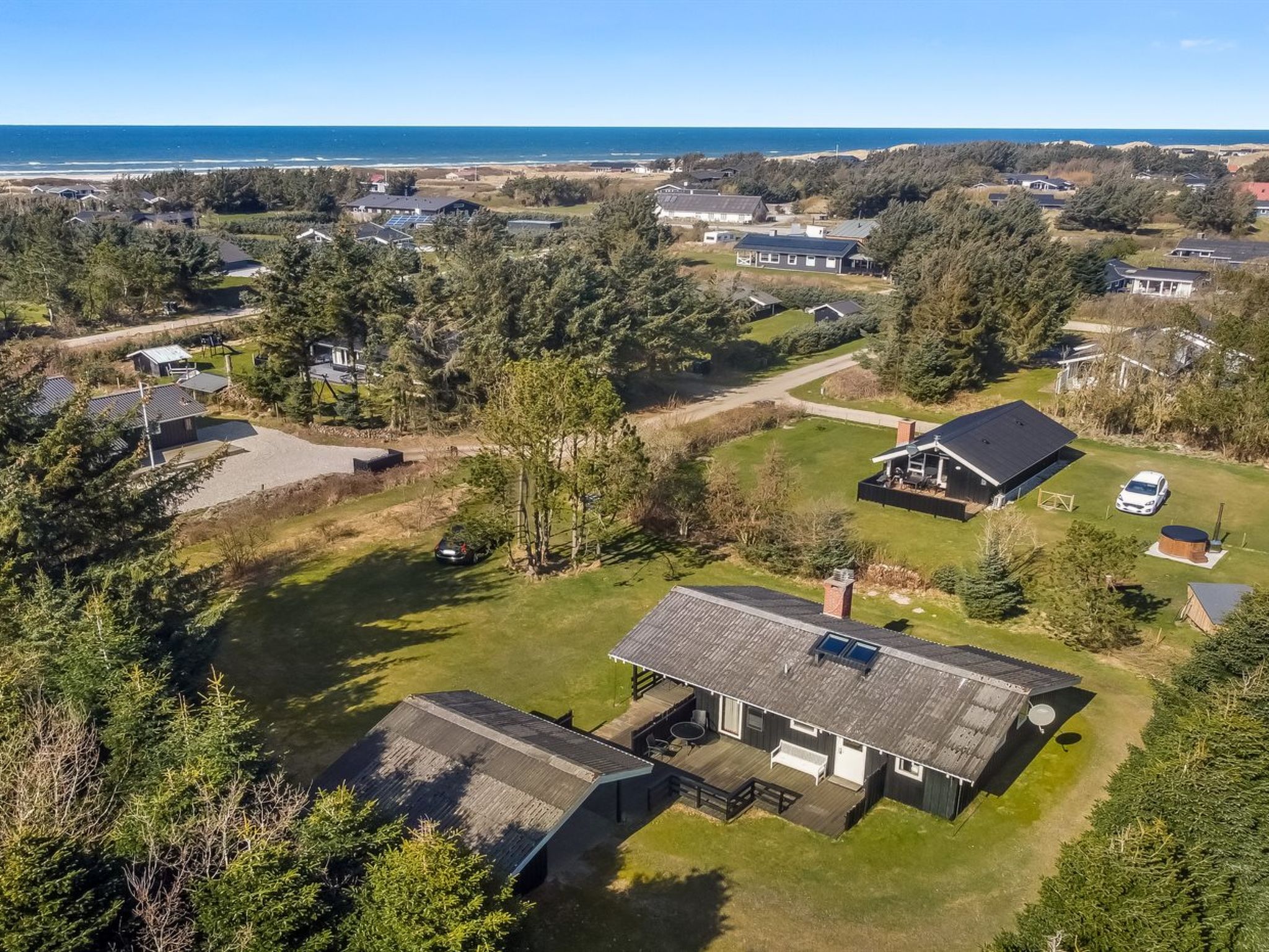 "Conradine" - 500m from the sea - Buiten