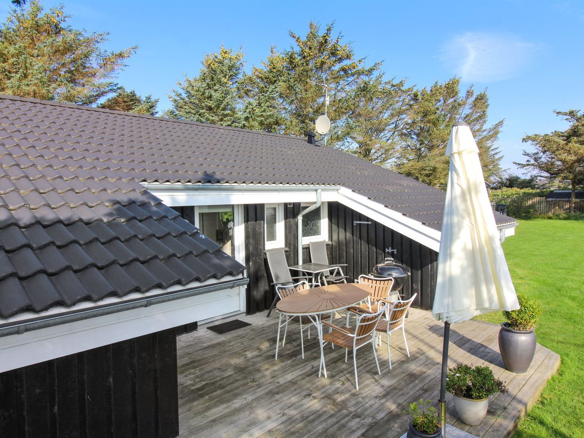 "Söhnke" - 400m from the sea-Buiten