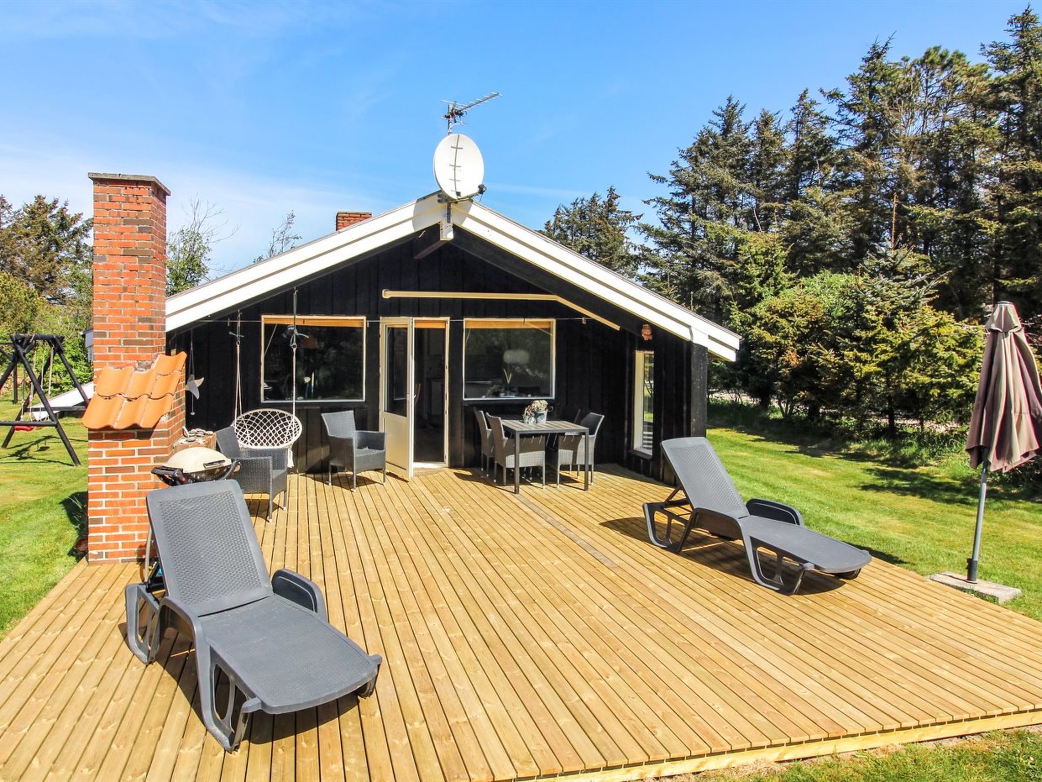 "Weland" - 800m from the sea-Outside