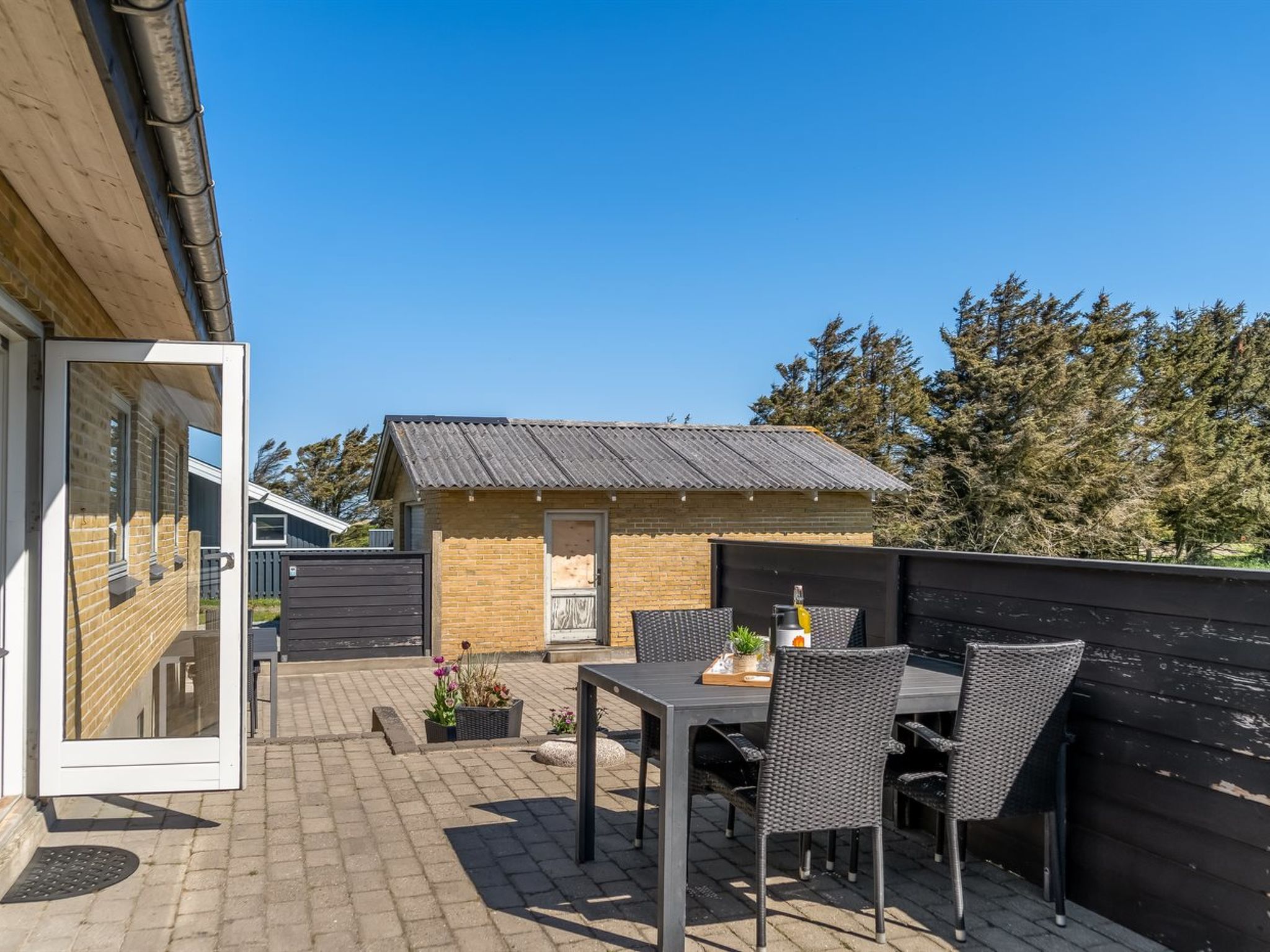 "Nayeli" - 275m from the sea - Buiten