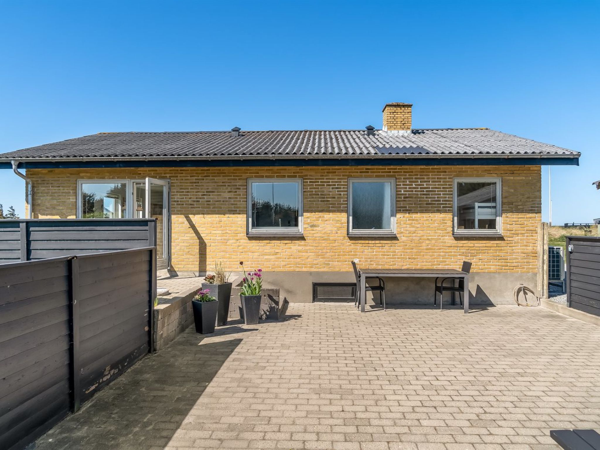 "Nayeli" - 275m from the sea - Buiten