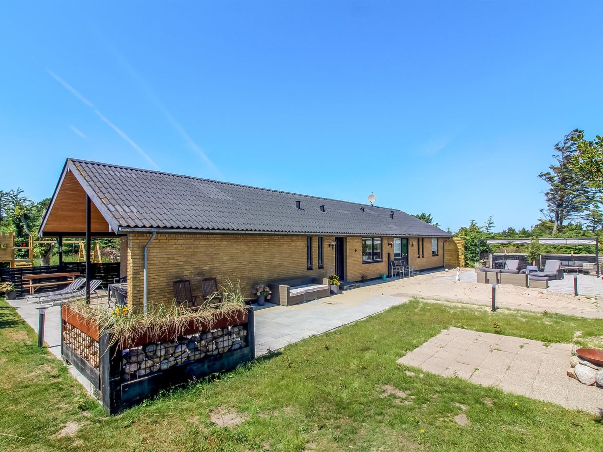 "Urho" - 500m from the sea - Buiten
