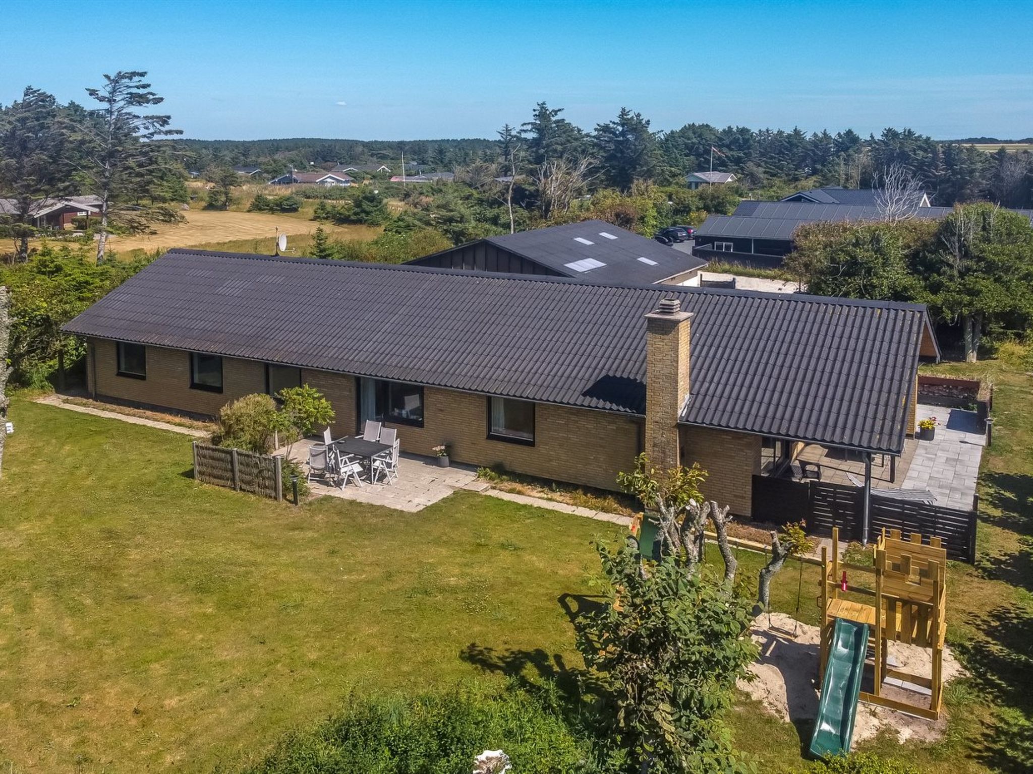 "Urho" - 500m from the sea - Buiten