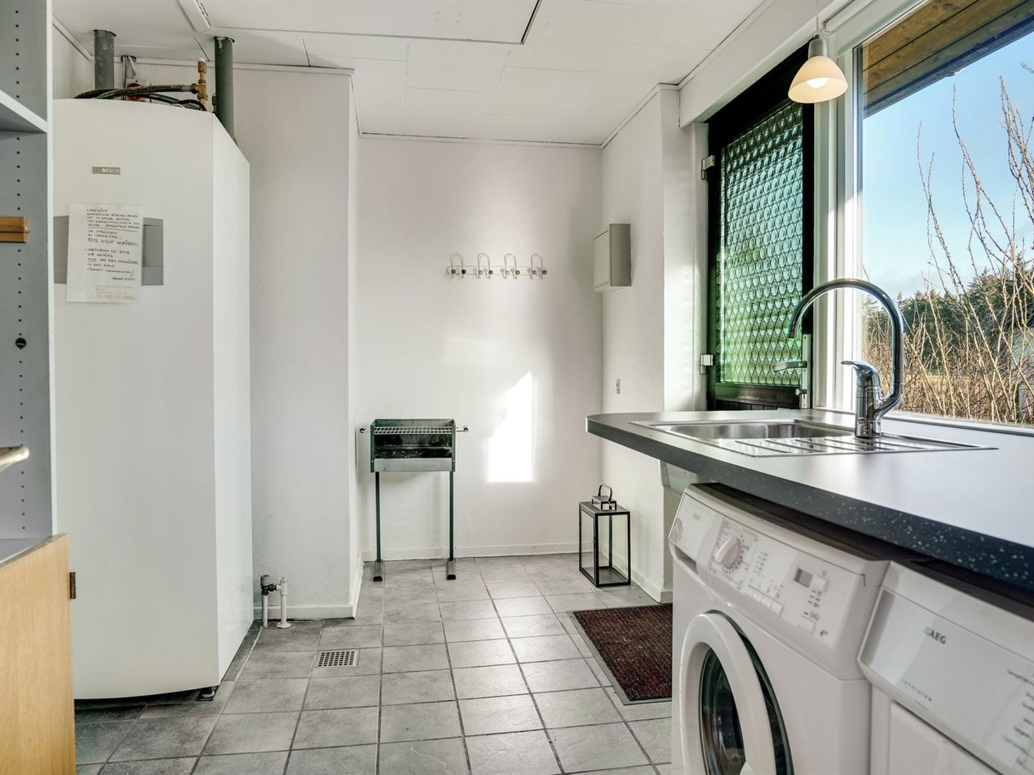 "Urho" - 500m from the sea-Binnen