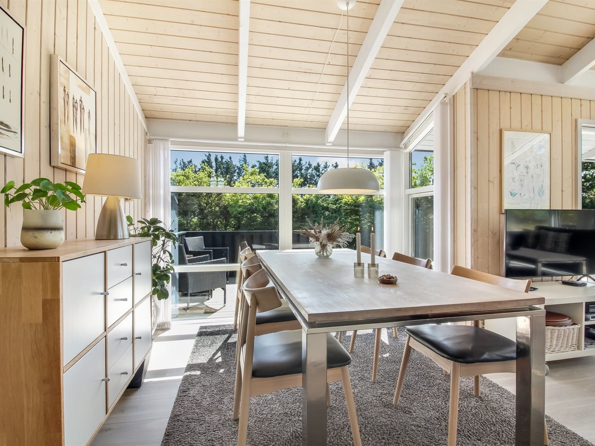 "Elvan" - 450m from the sea