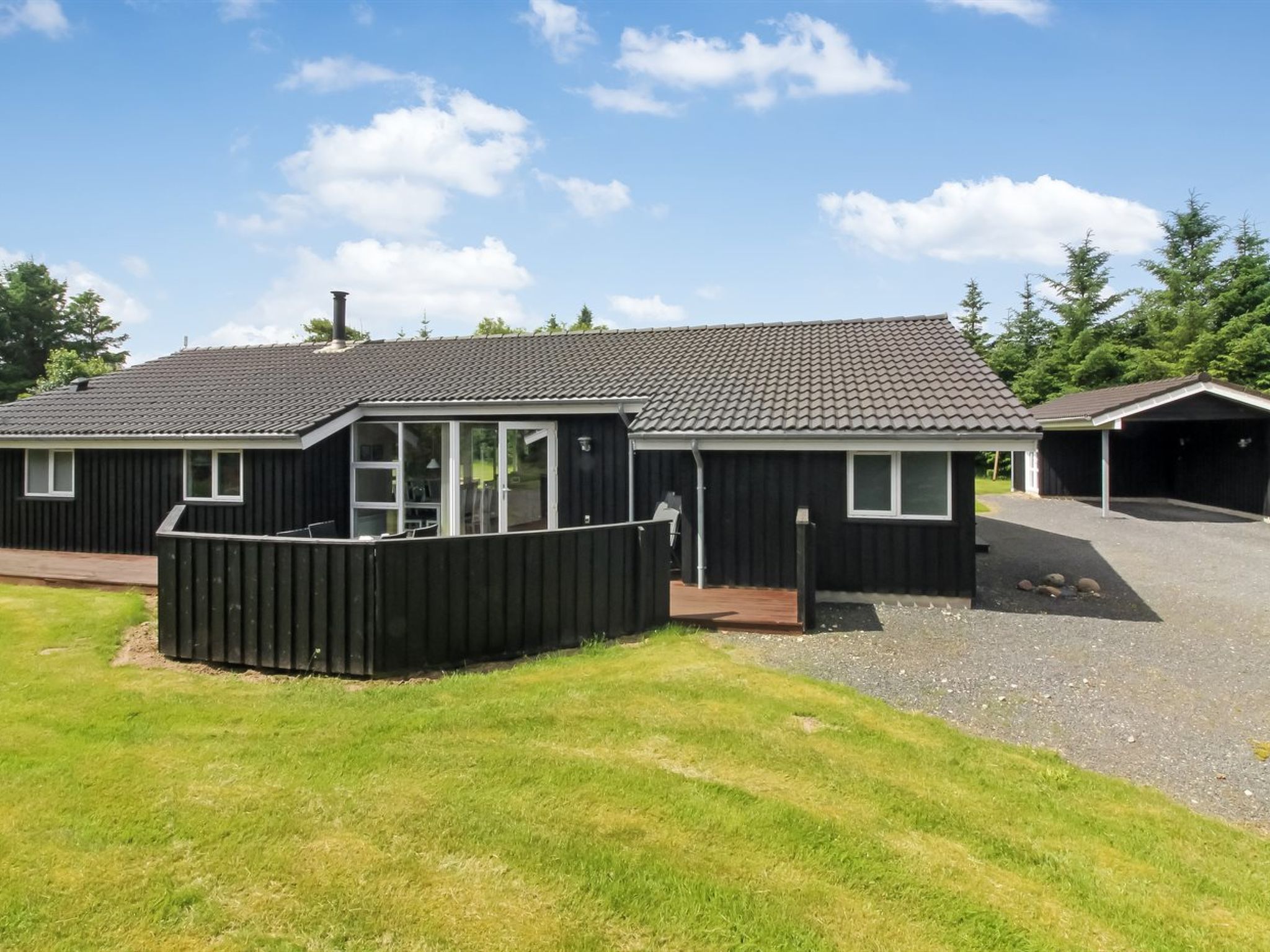 "Beeke" - 1.4km from the sea