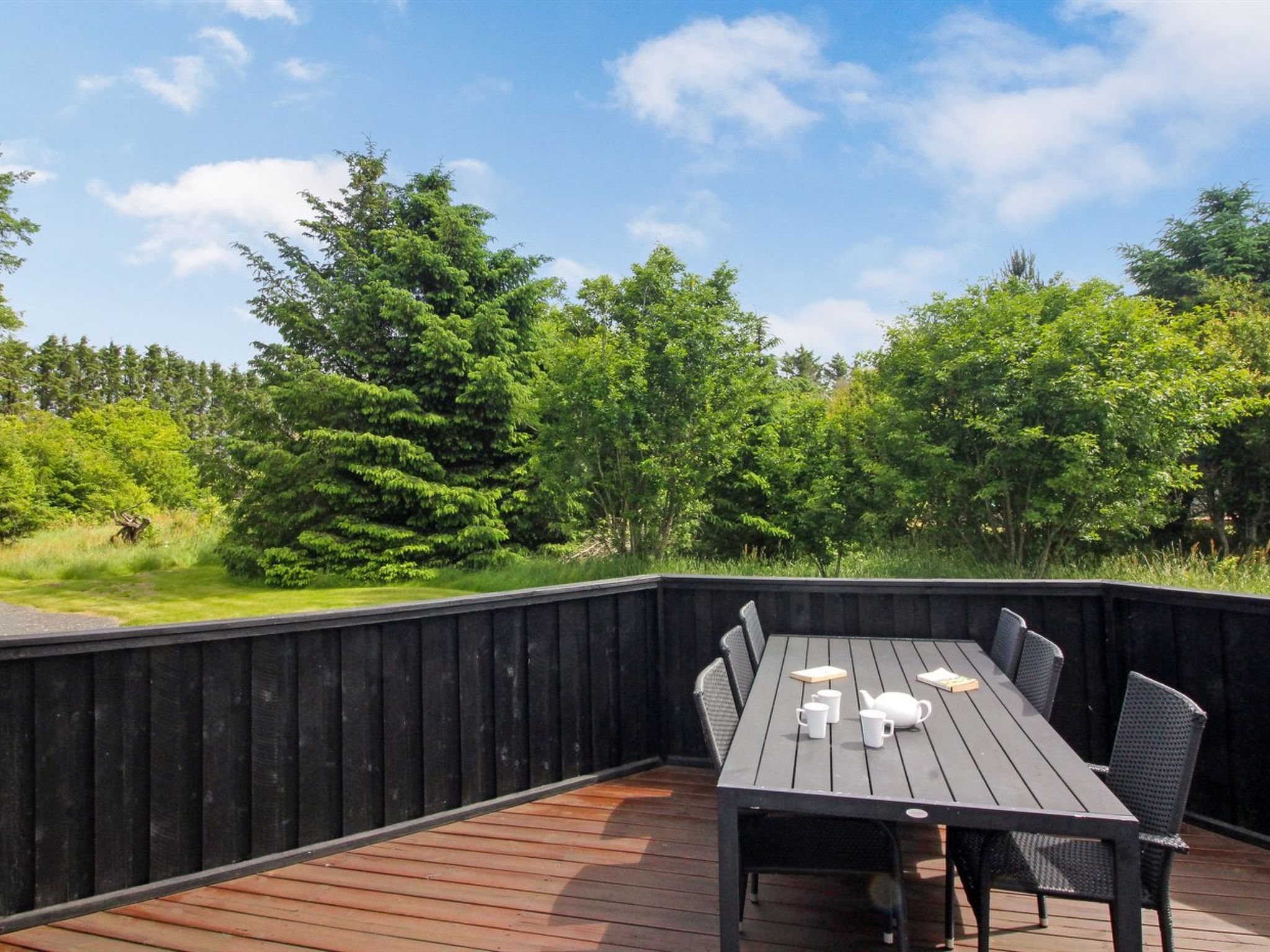 "Beeke" - 1.4km from the sea — Terrace (4 of 36)