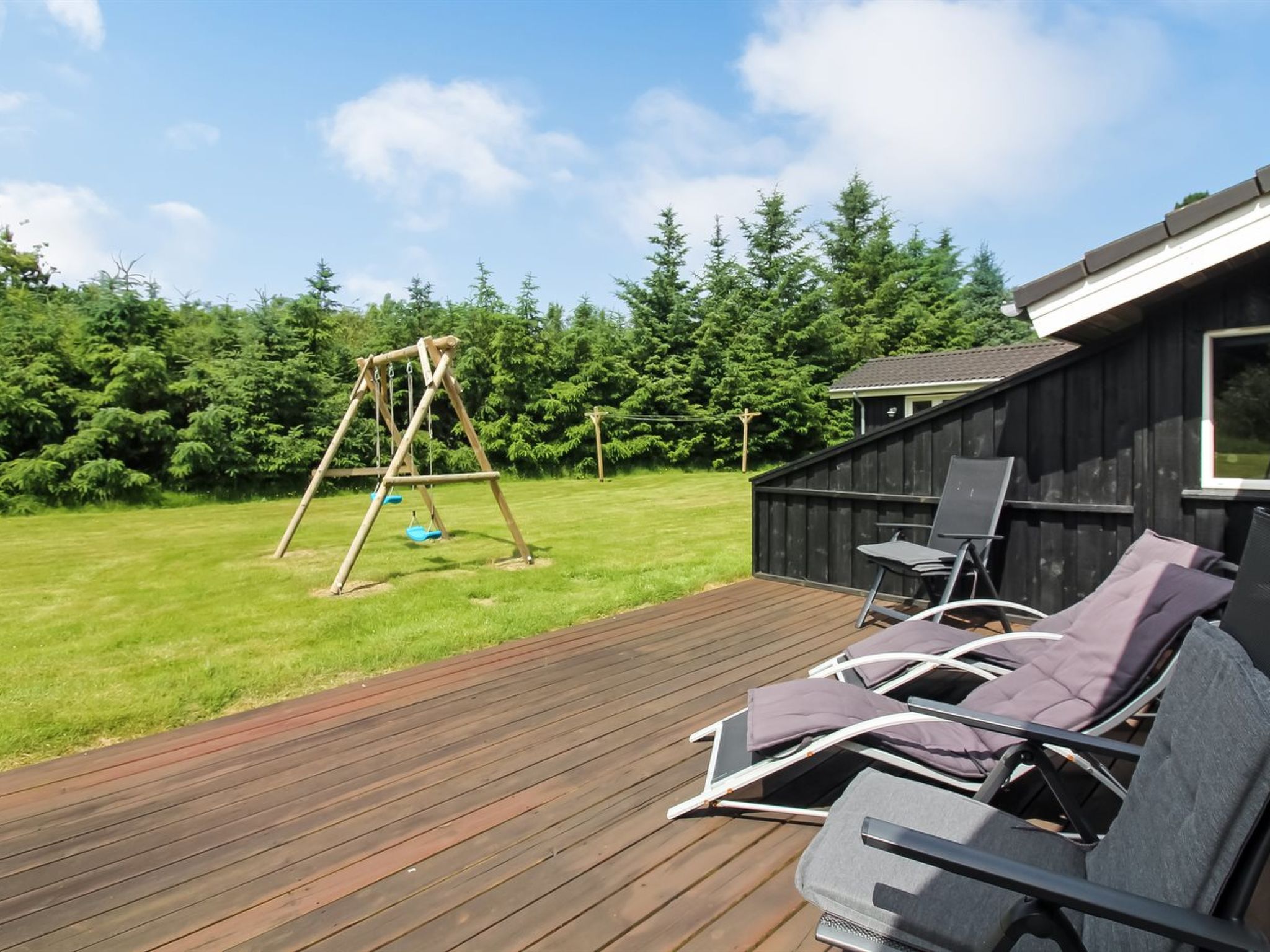 "Beeke" - 1.4km from the sea — Terrace (5 of 36)