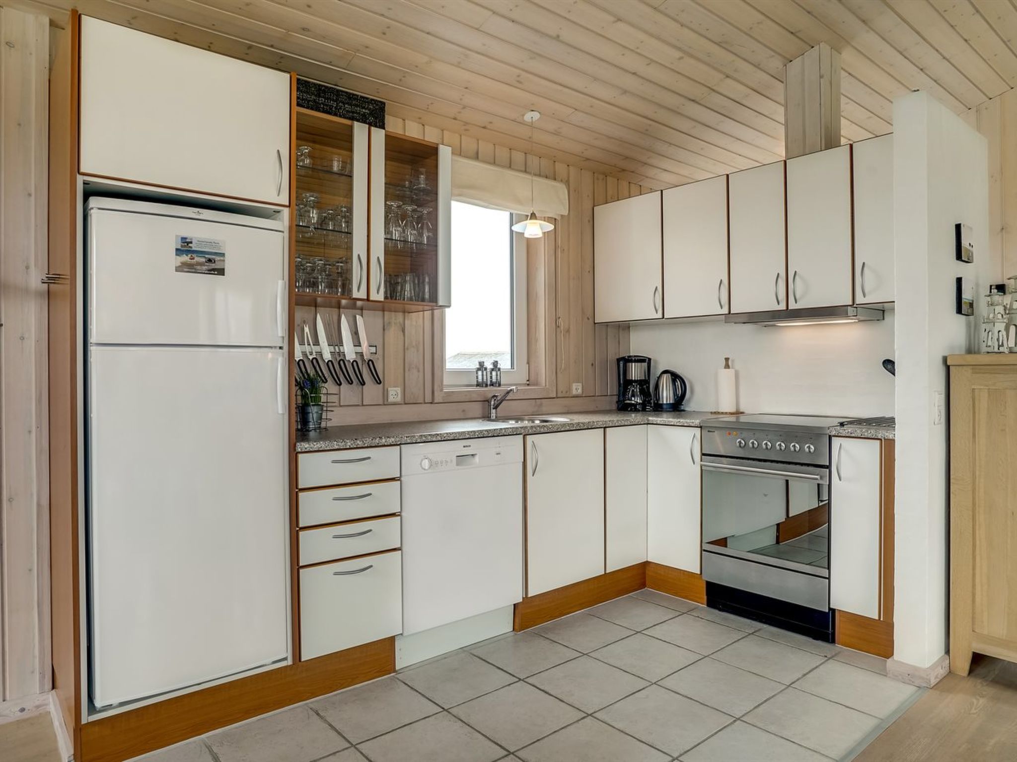 "Eyvin" - 100m from the sea