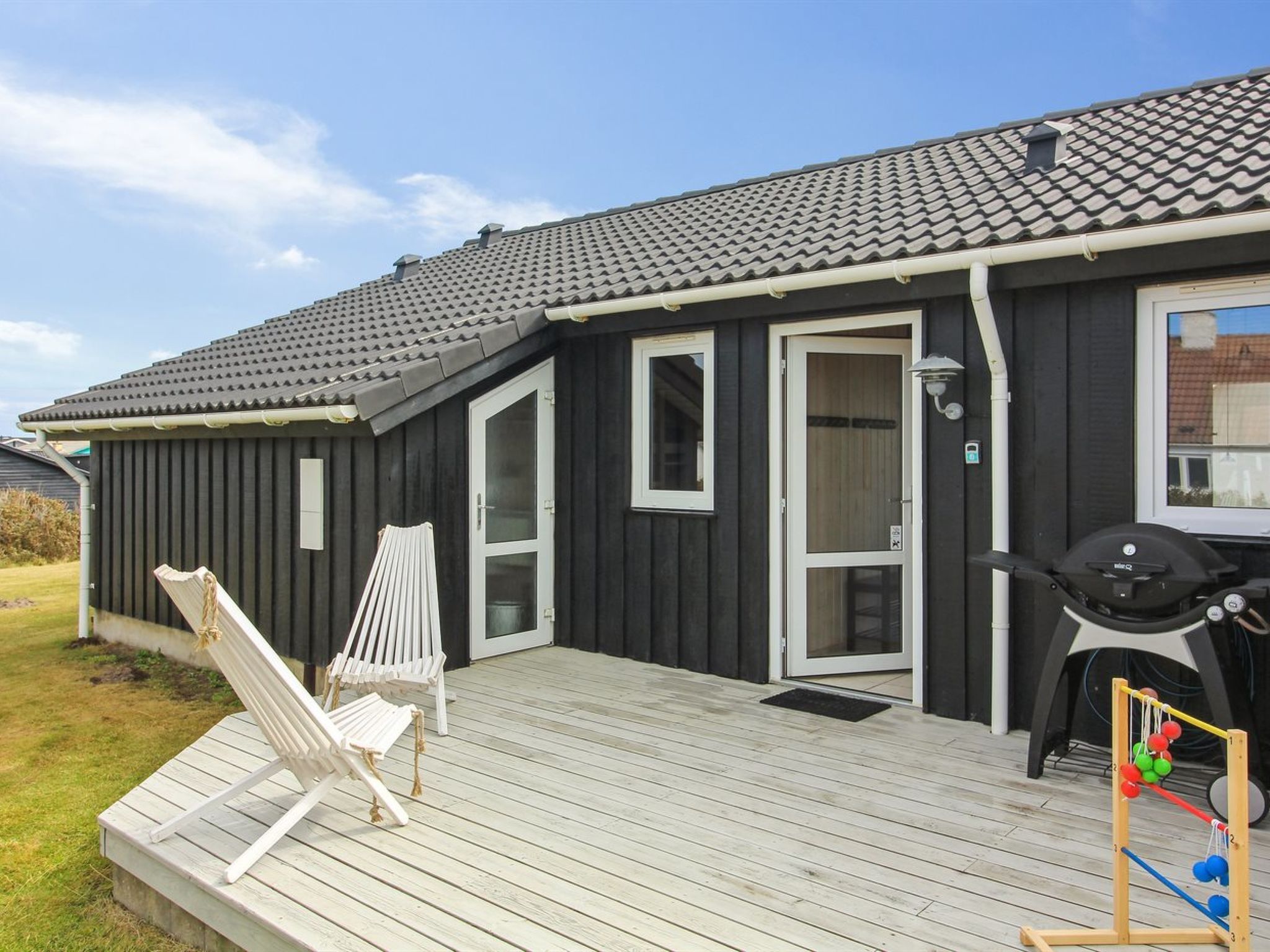 "Eyvin" - 100m from the sea — Terrace (4 of 30)