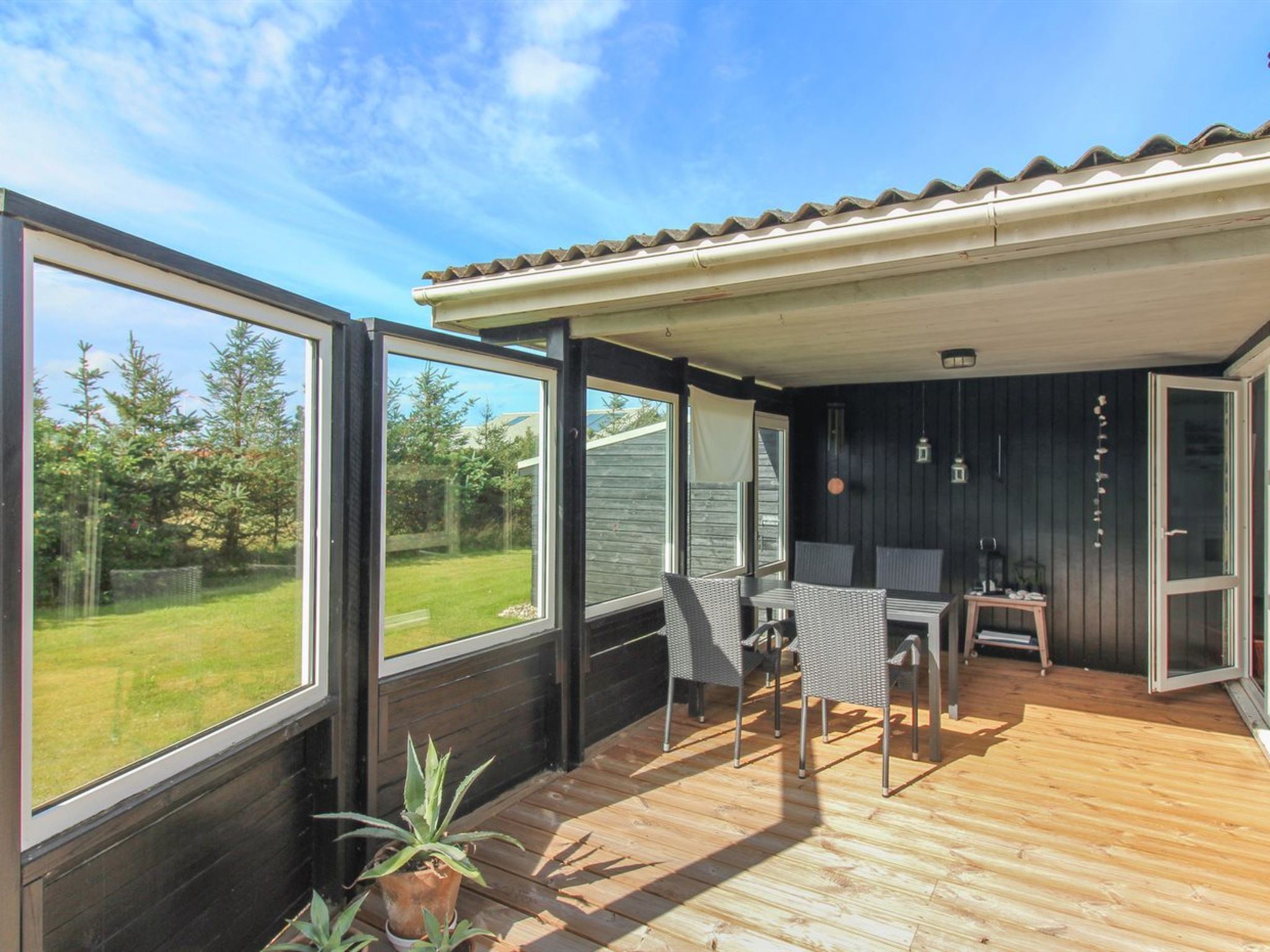 "Nariman" - 650m from the sea