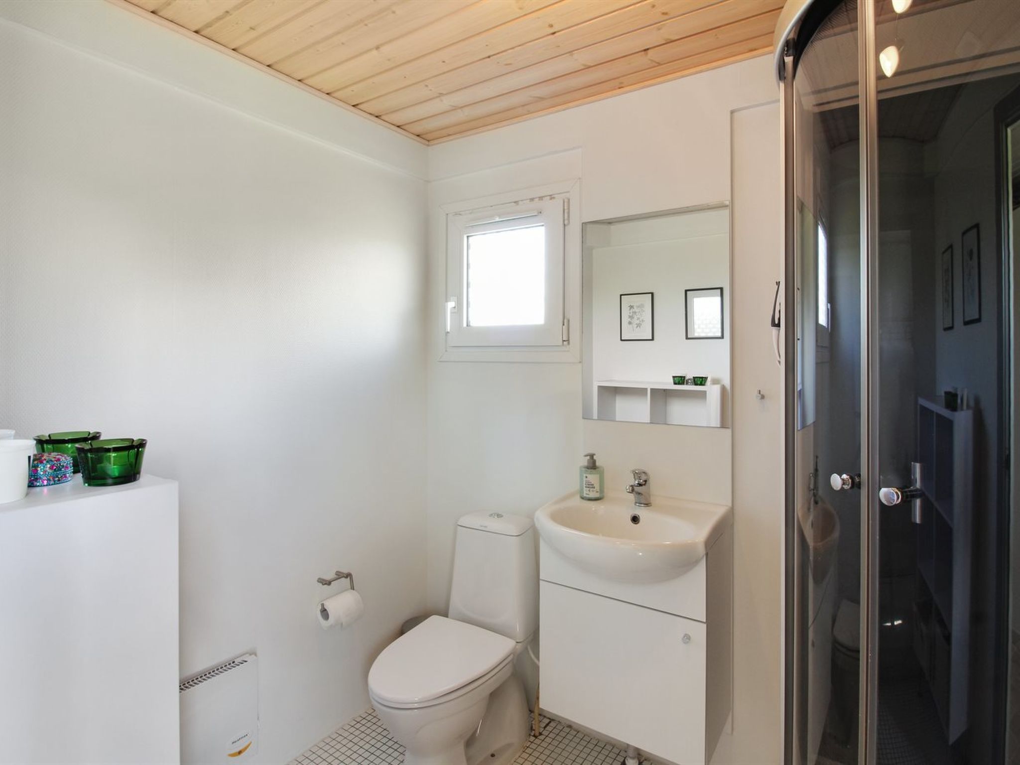 "Nariman" - 650m from the sea-Binnen