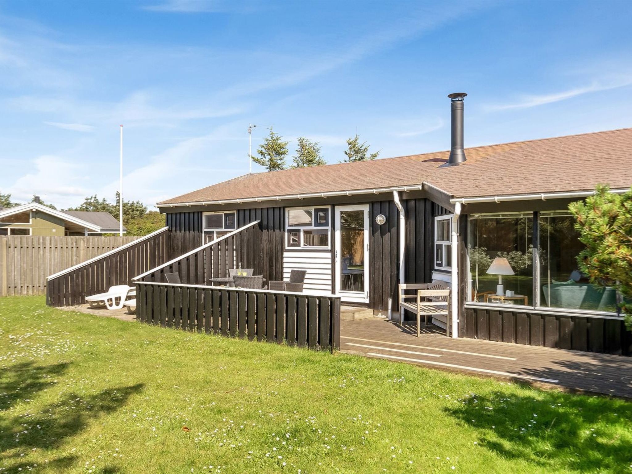 "Lazorka" - 450m from the sea - Buiten