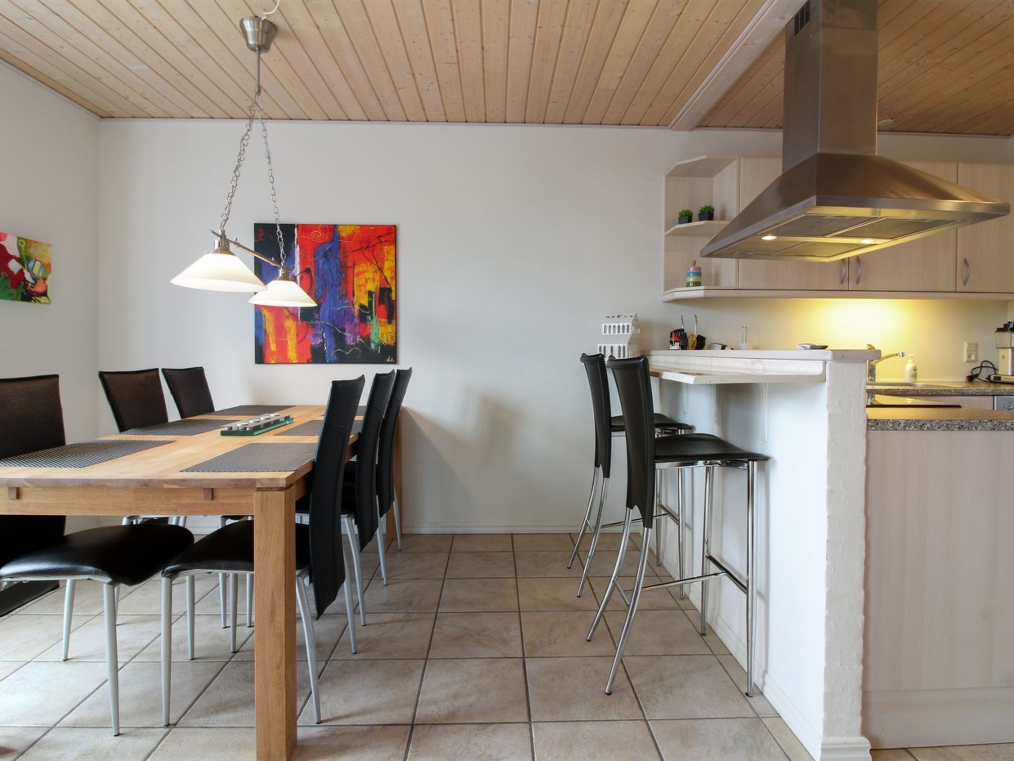 "Frænde" - 600m from the sea-Drinnen
