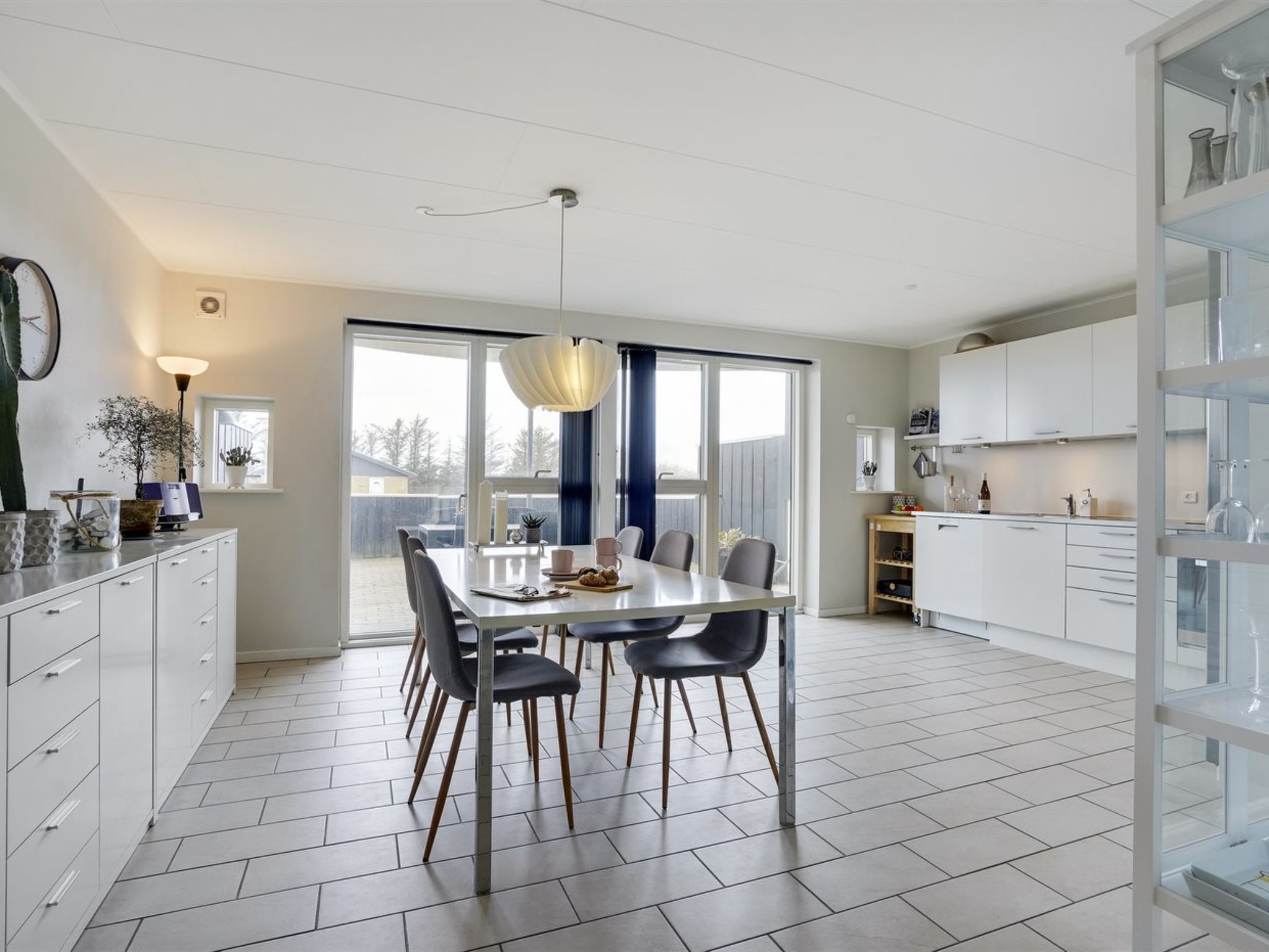 "Katharine" - 600m from the sea-Binnen