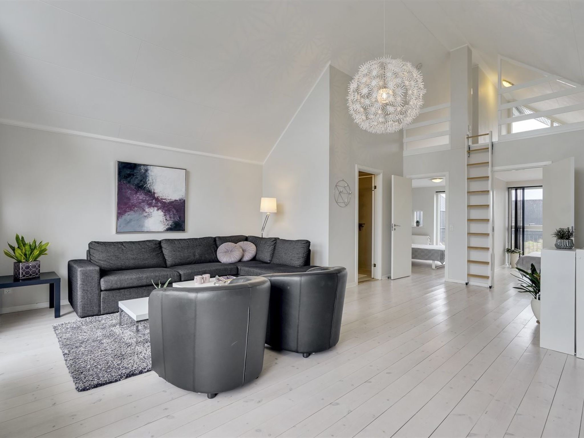 "Katharine" - 600m from the sea
