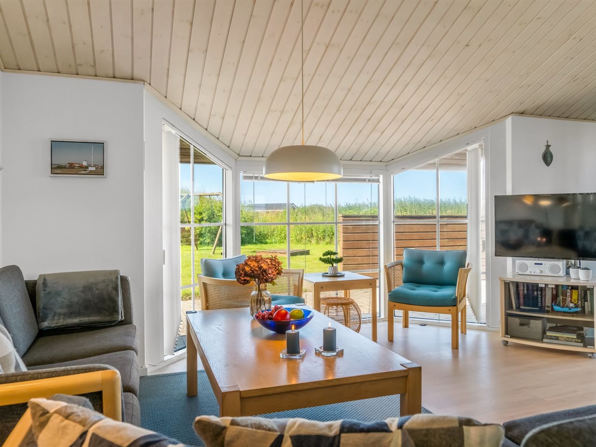 "Anya" - 650m from the sea - Inside