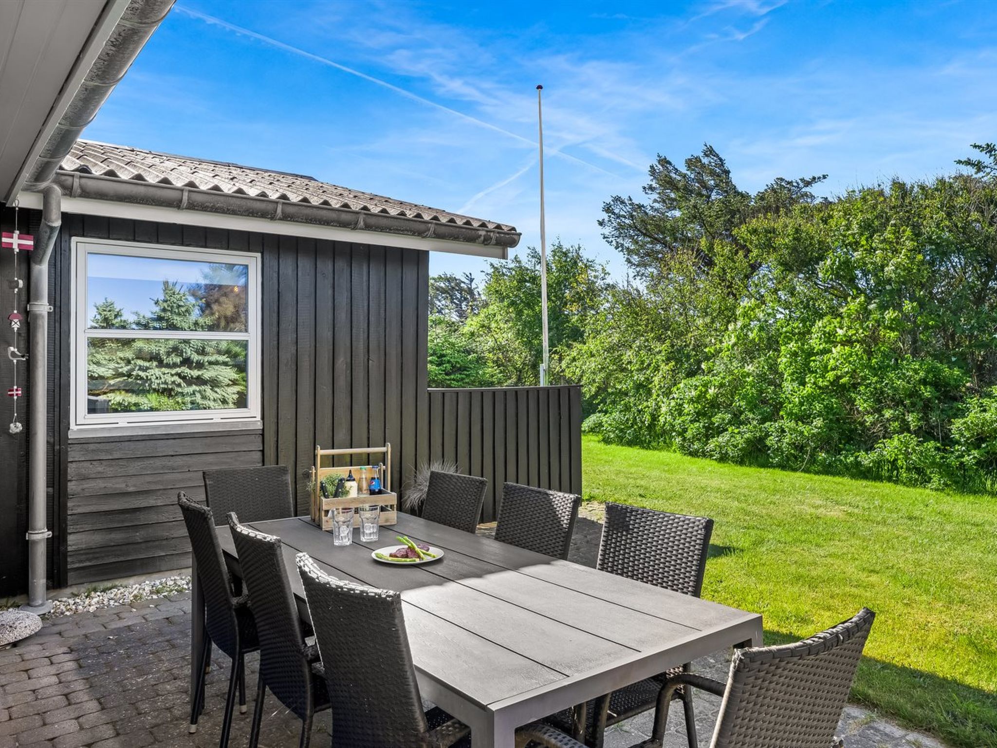 "Henryette" - 200m from the sea