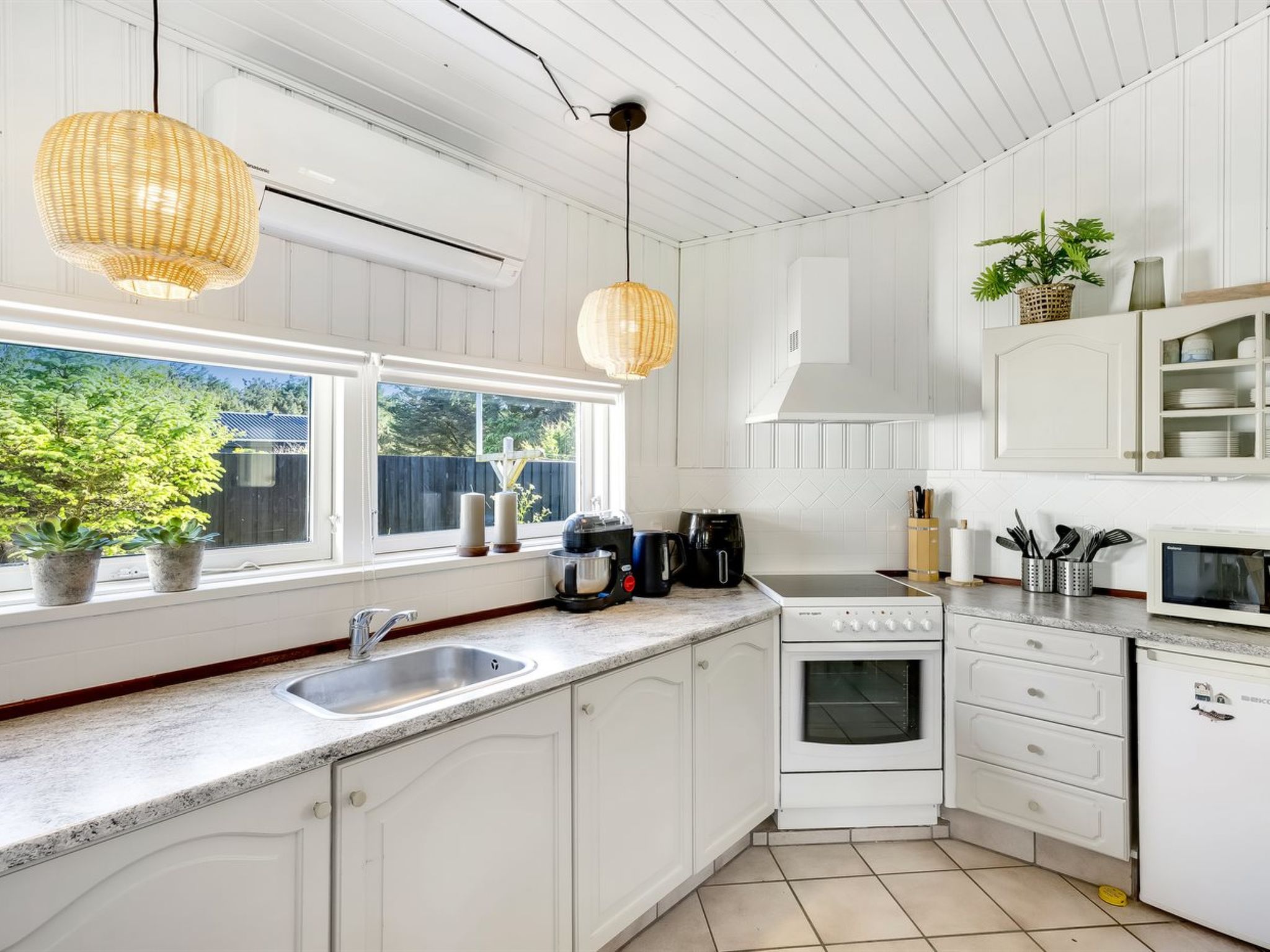 "Henryette" - 200m from the sea - Dedans