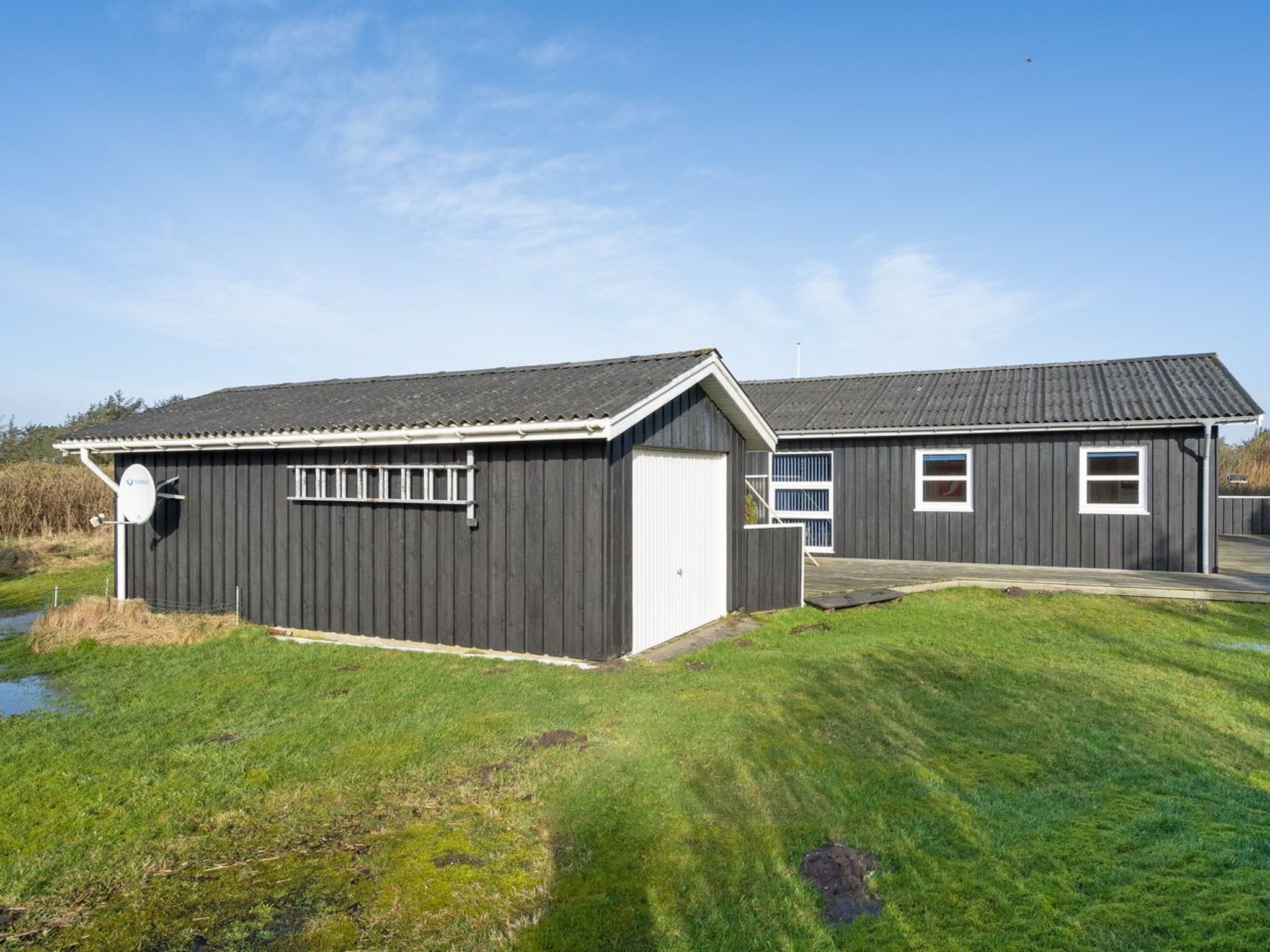 "Pertti" - 400m from the sea