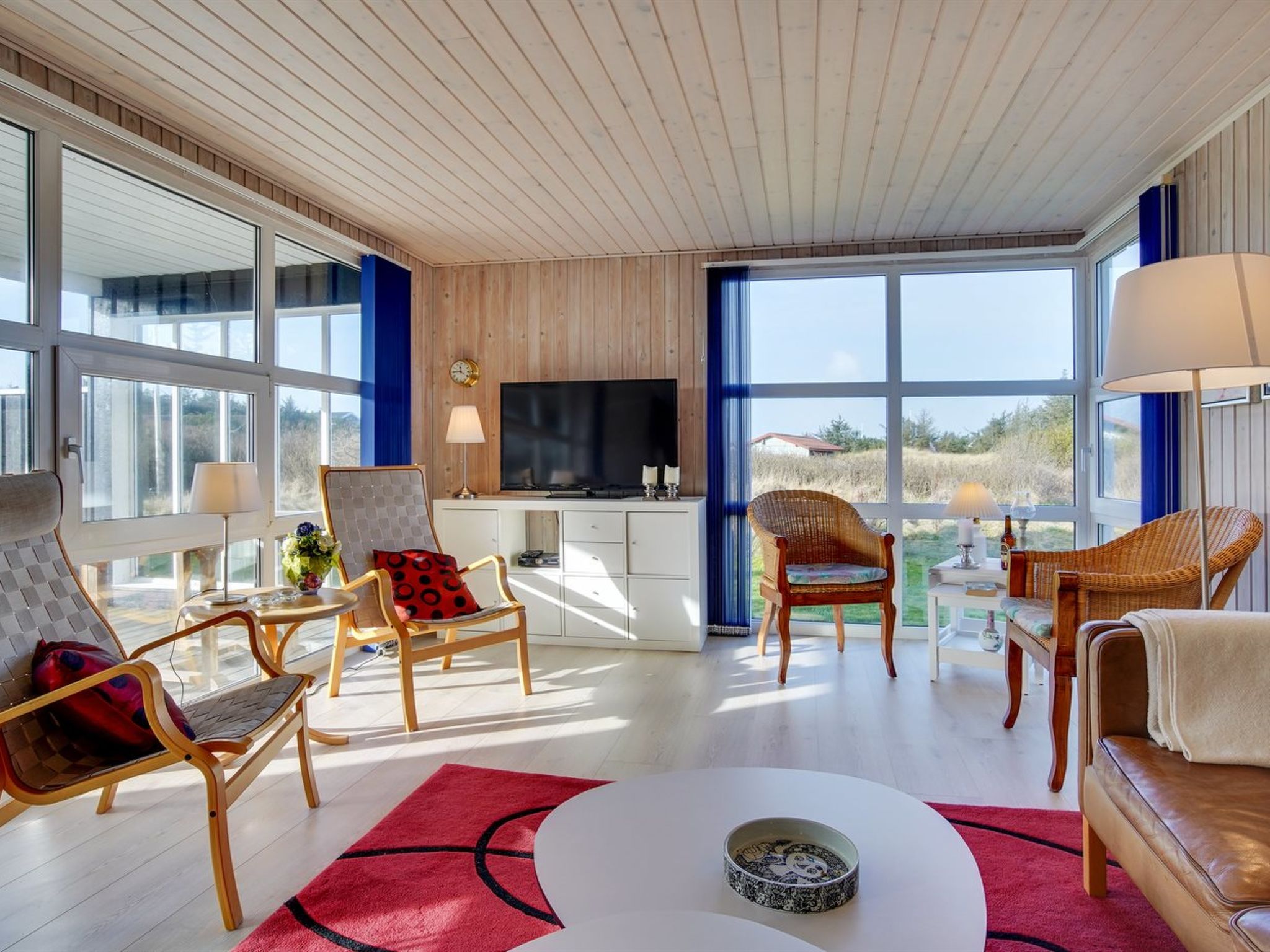 "Pertti" - 400m from the sea