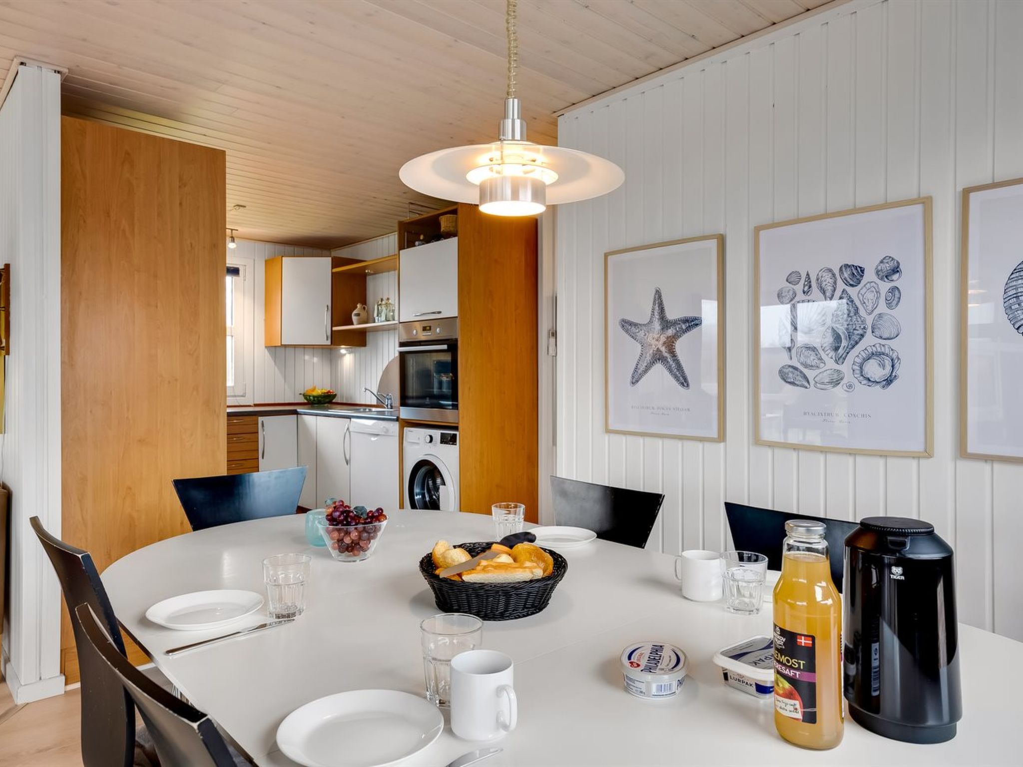 "Pertti" - 400m from the sea