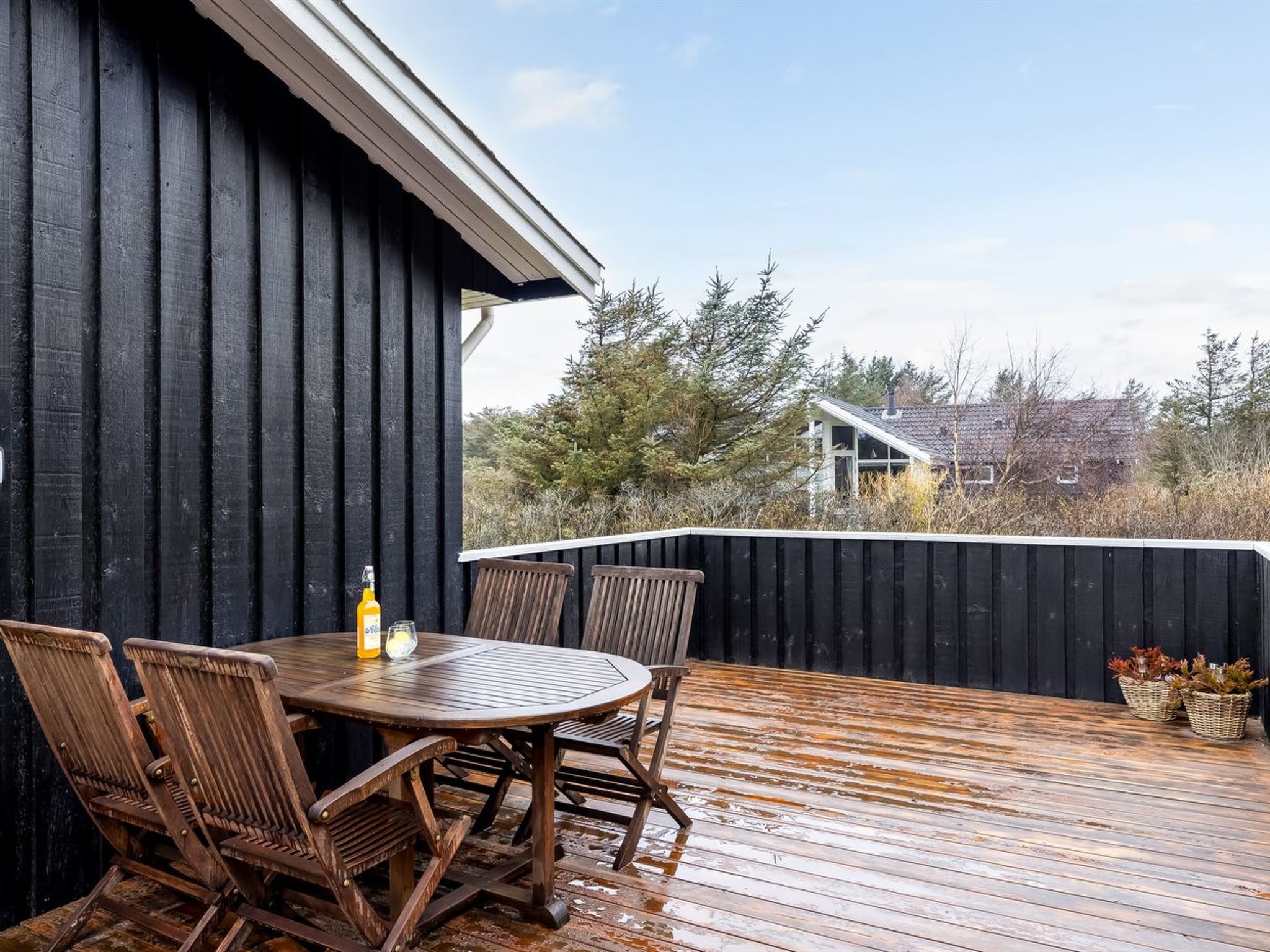 "Pertti" - 400m from the sea - Buiten