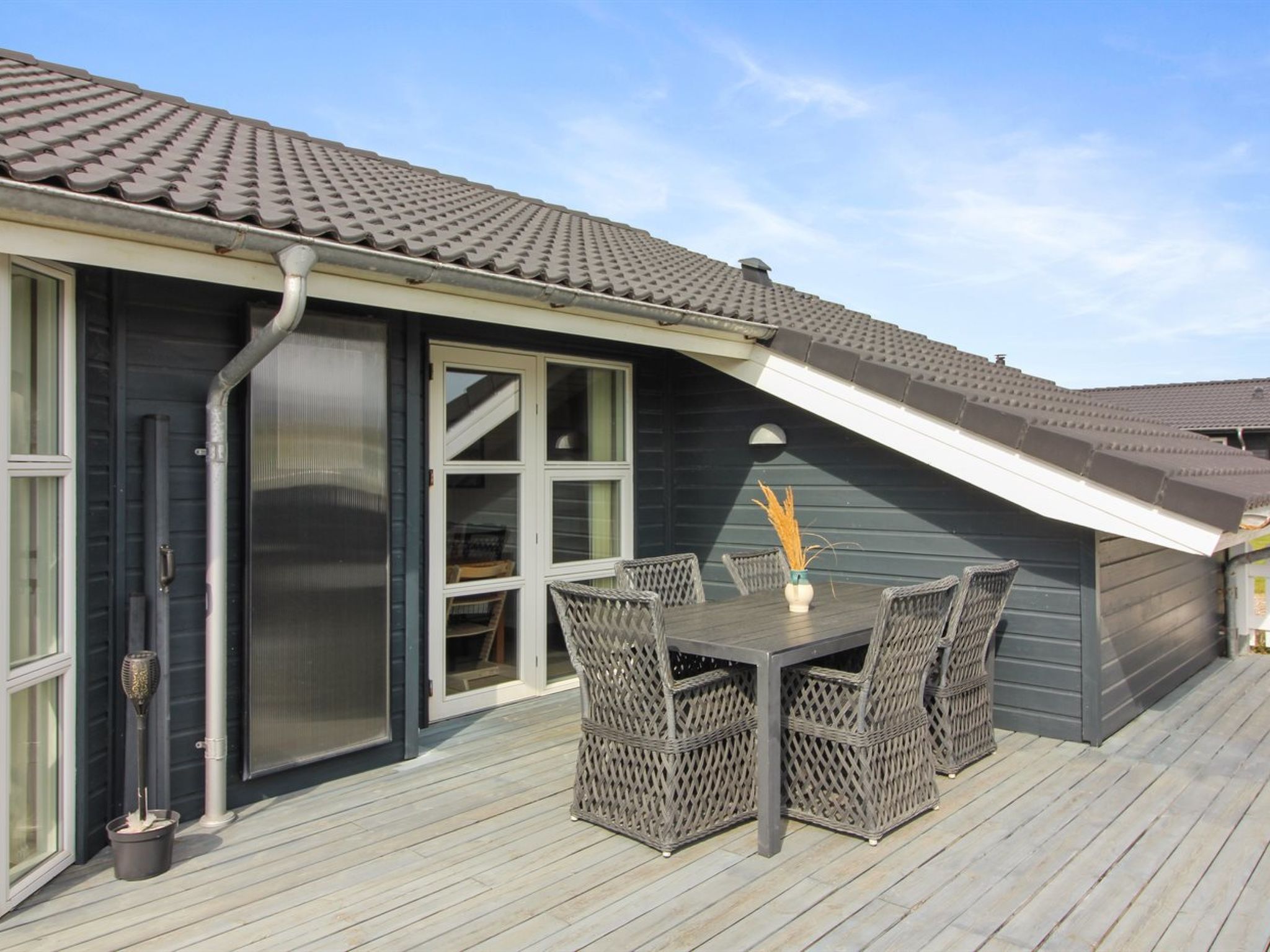 "Anett" - 400m from the sea-Buiten