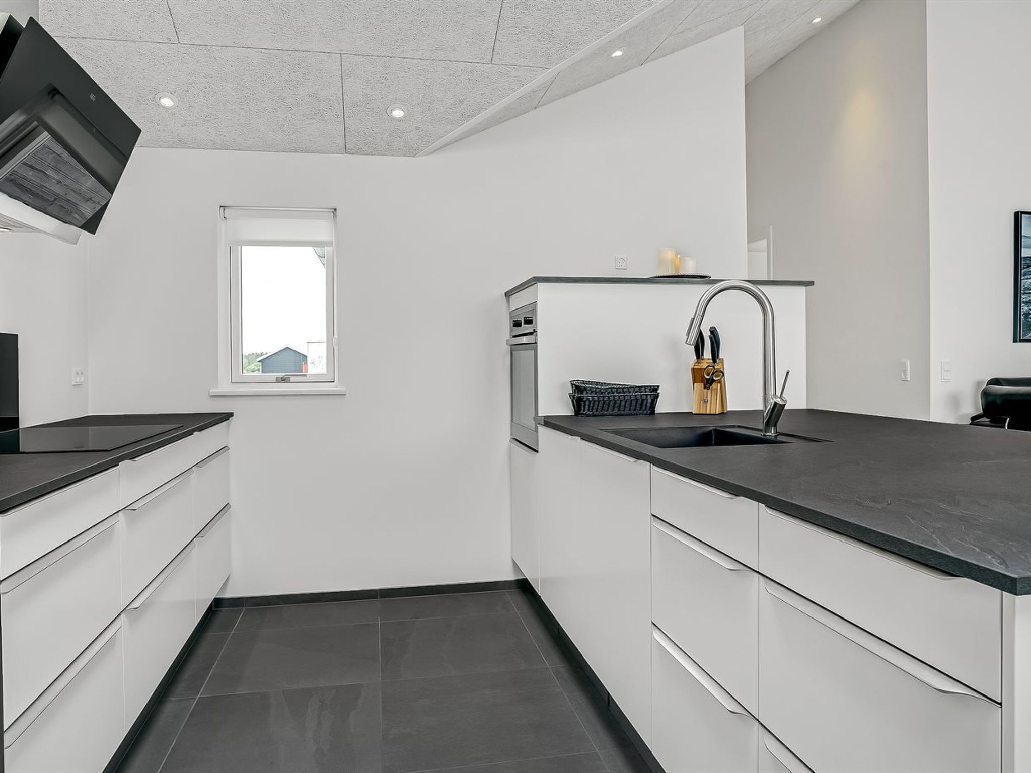 "Fegge" - 1.5km from the sea - Inside