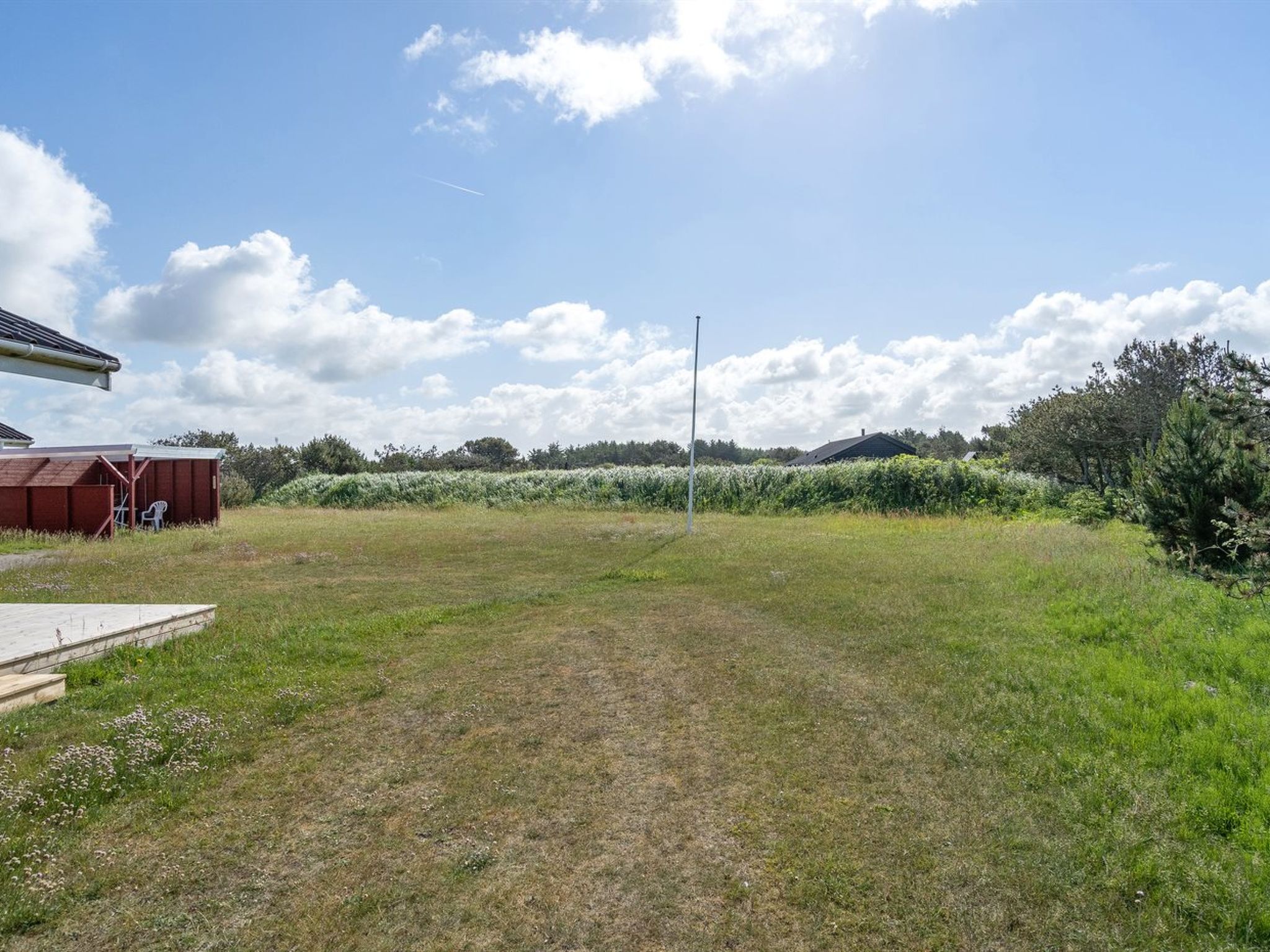 "Karlsson" - 500m from the sea - Outside