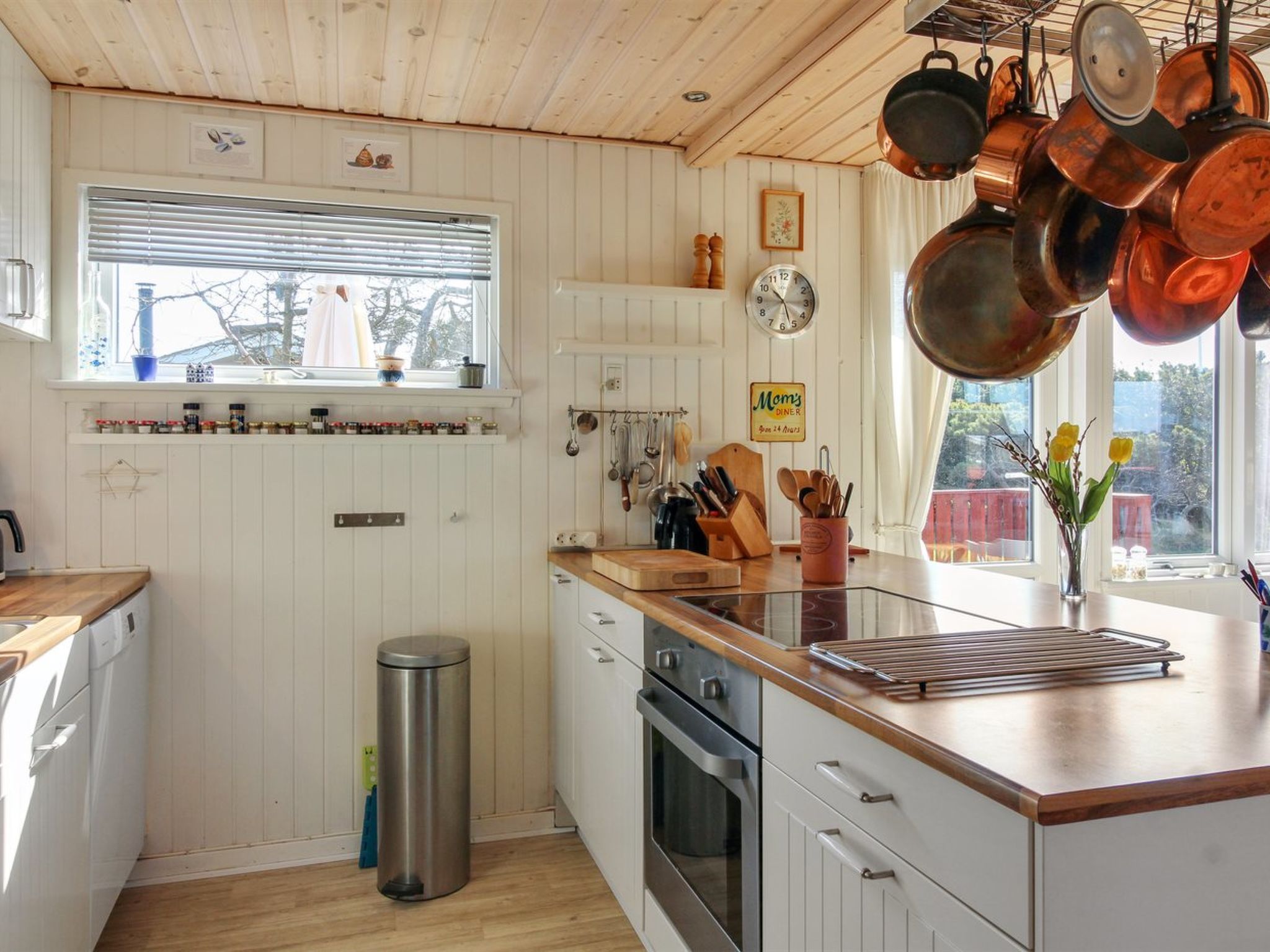 "Fiene" - 300m from the sea - Drinnen
