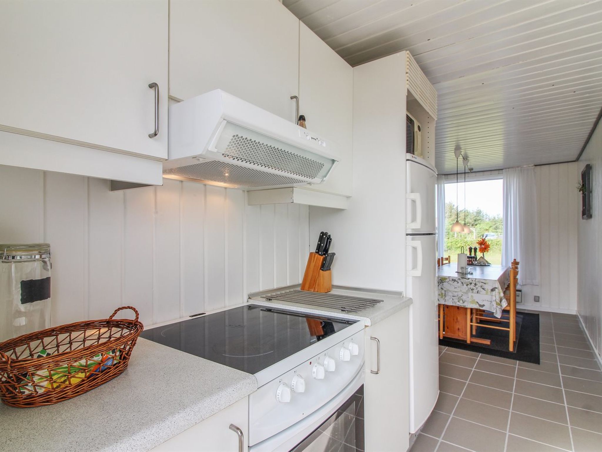 "Demus" - 900m from the sea - Binnen