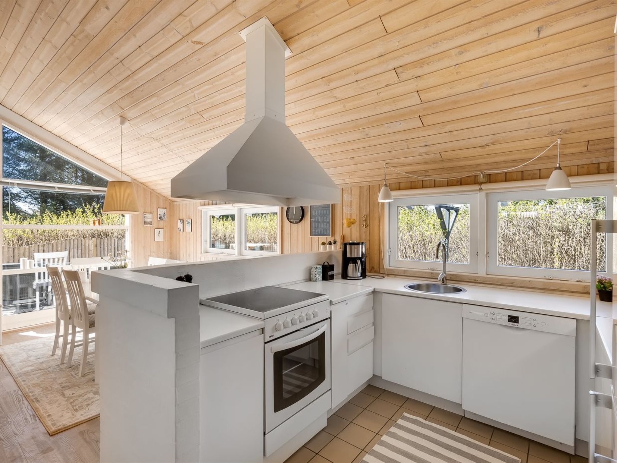 "Ømod" - 300m from the sea - Drinnen