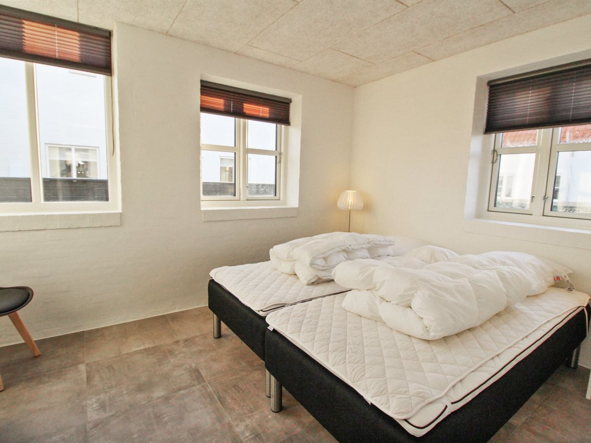 "Halldis" - 600m from the sea-Binnen