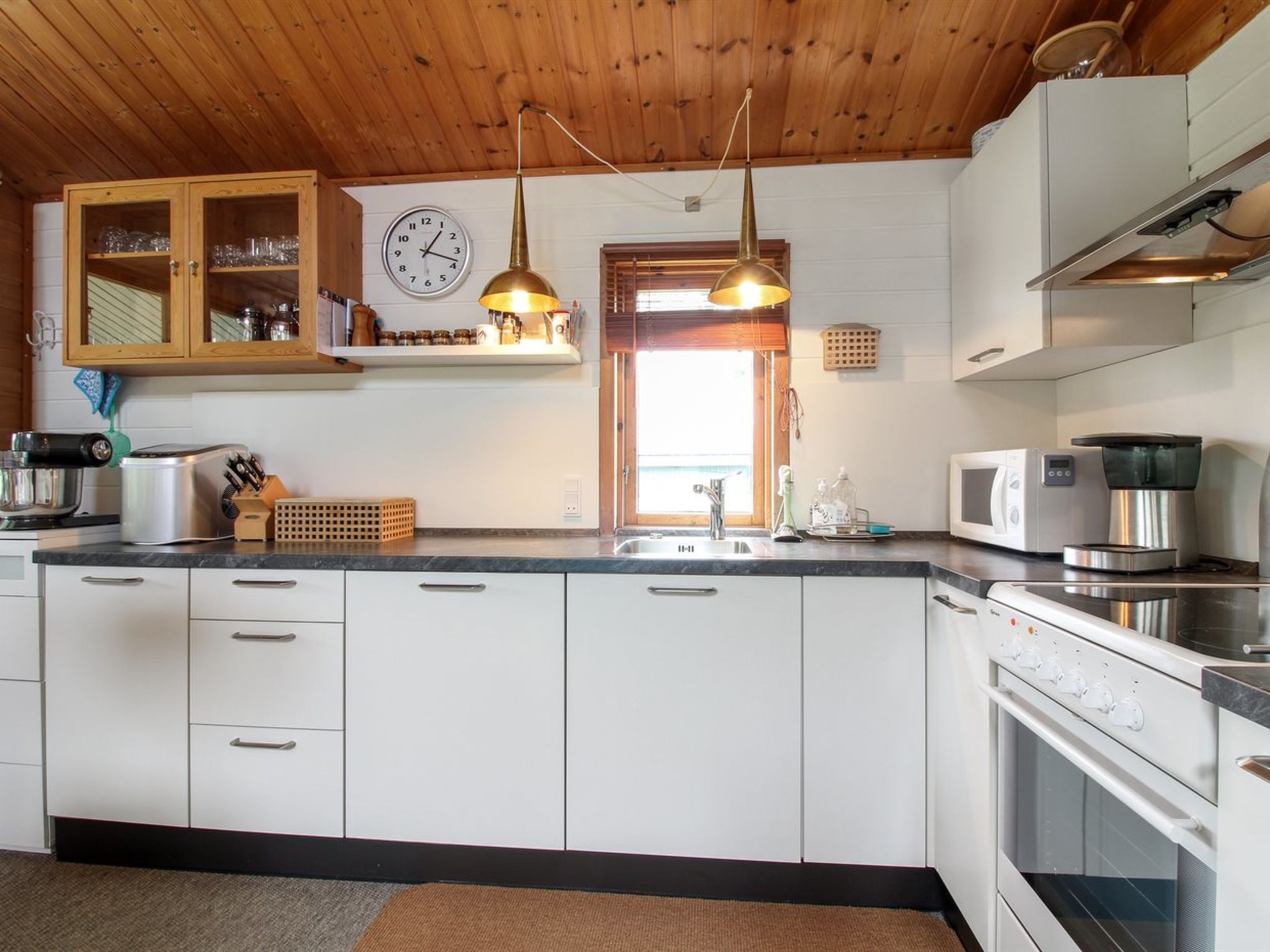 "Ele" - 900m from the sea - Binnen