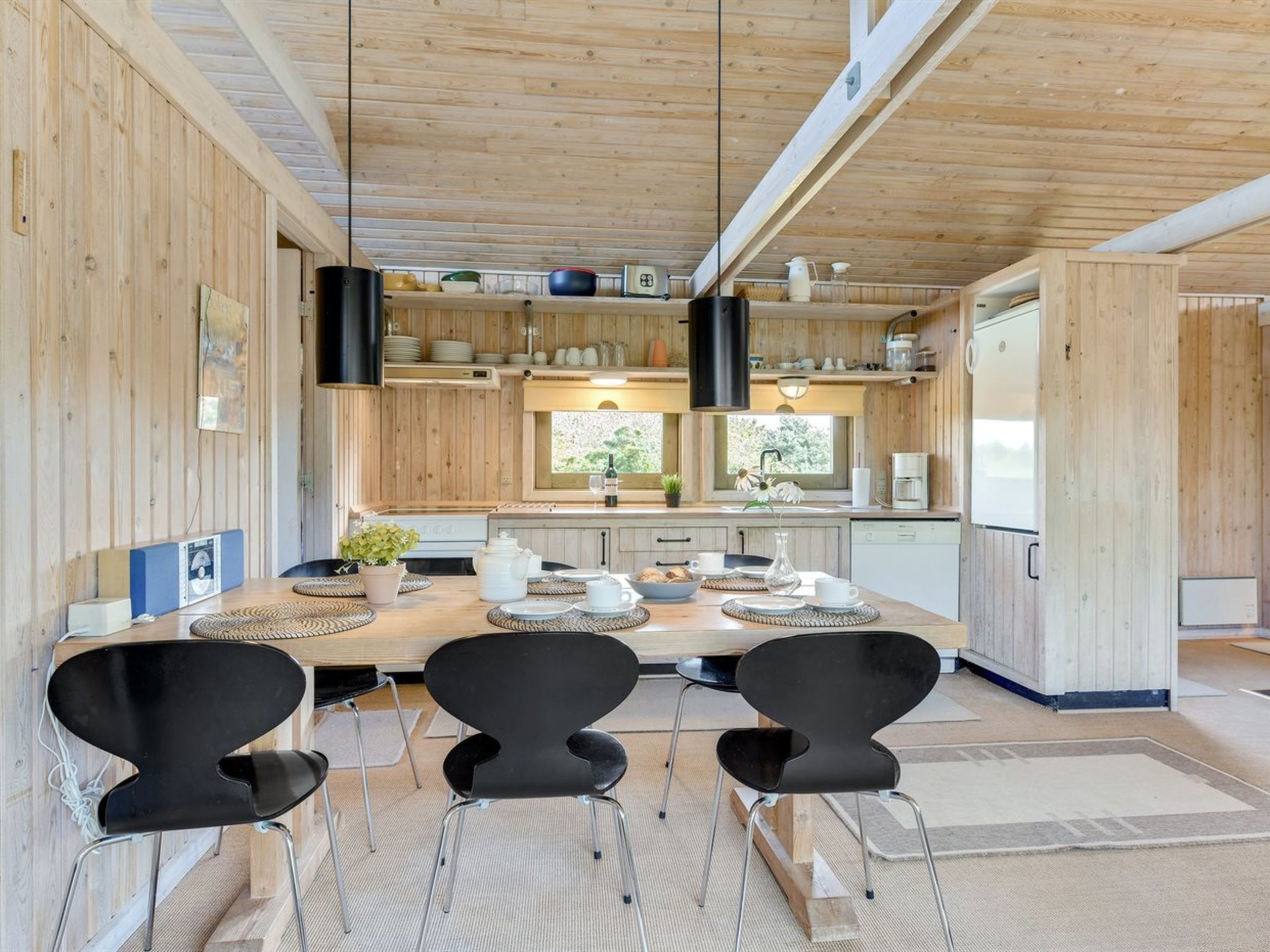 "Aiva" - 1.5km from the sea - Binnen