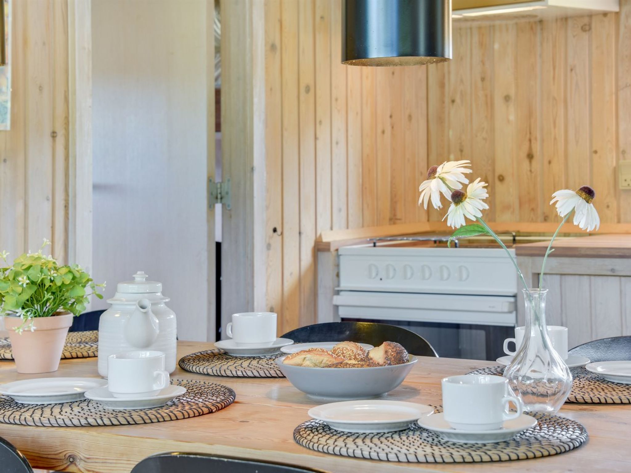 "Aiva" - 1.5km from the sea - Binnen