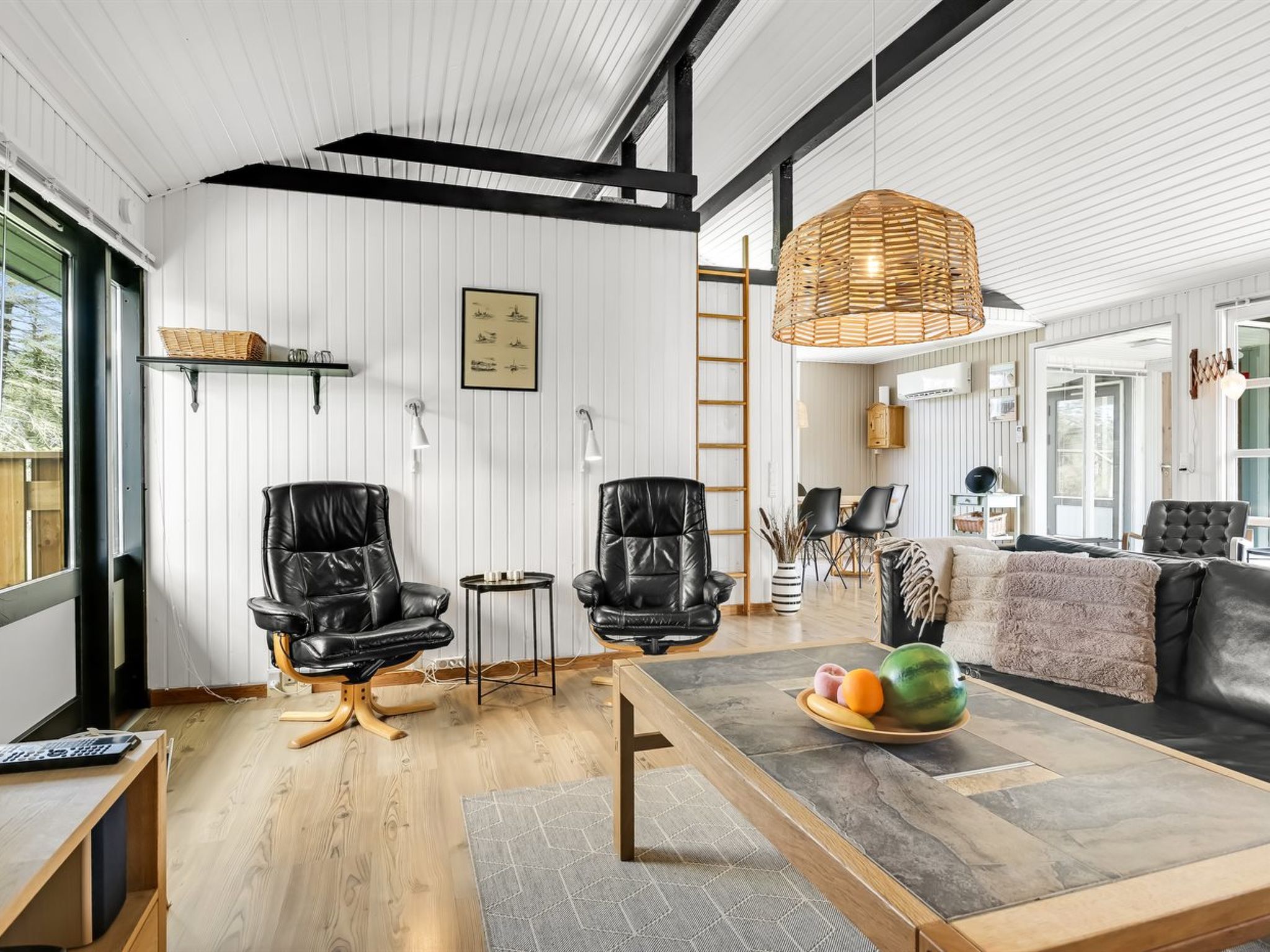 "Lempi" - 300m from the sea - Drinnen