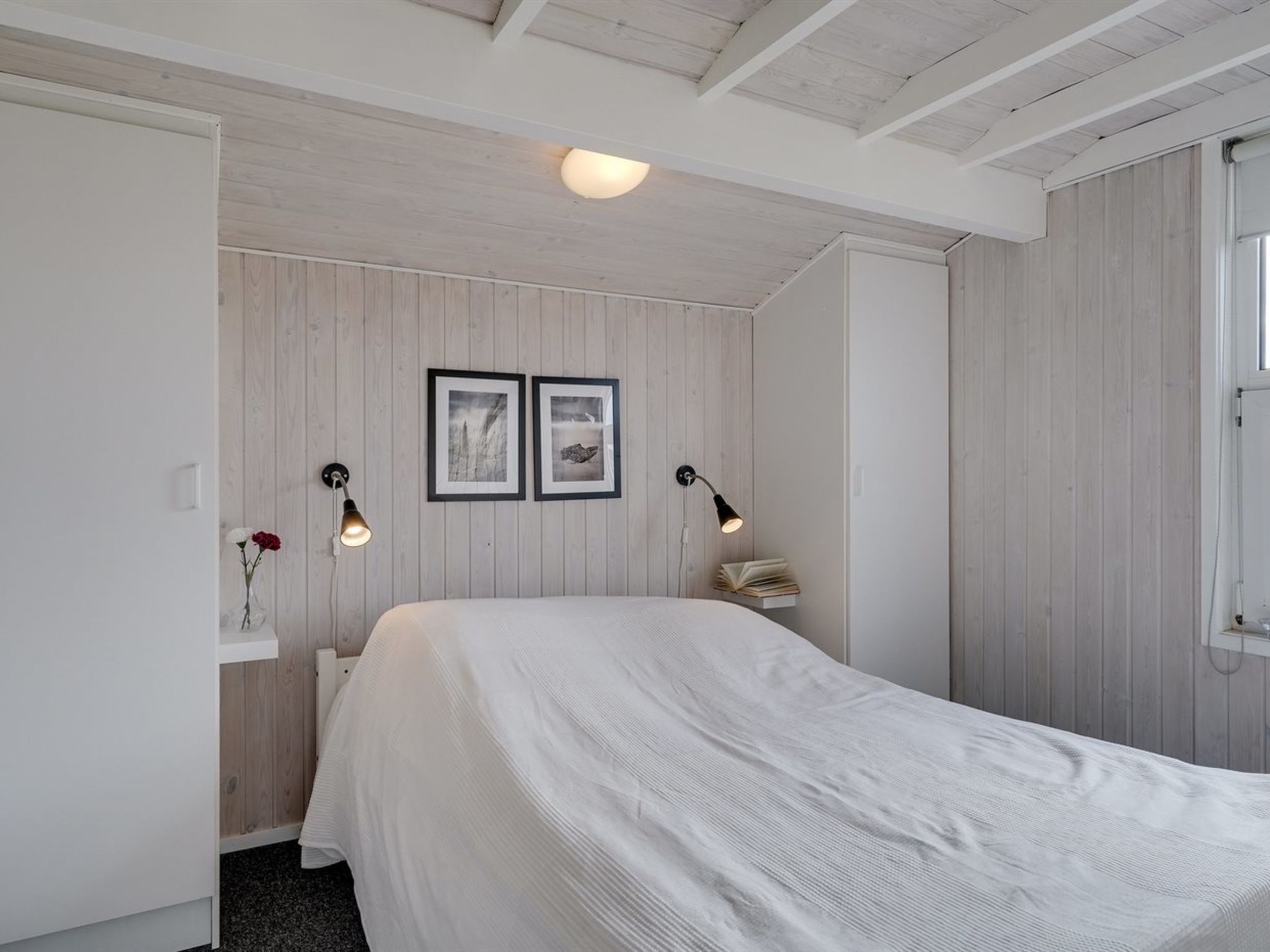 "Hroswitha" - 100m from the sea - Binnen