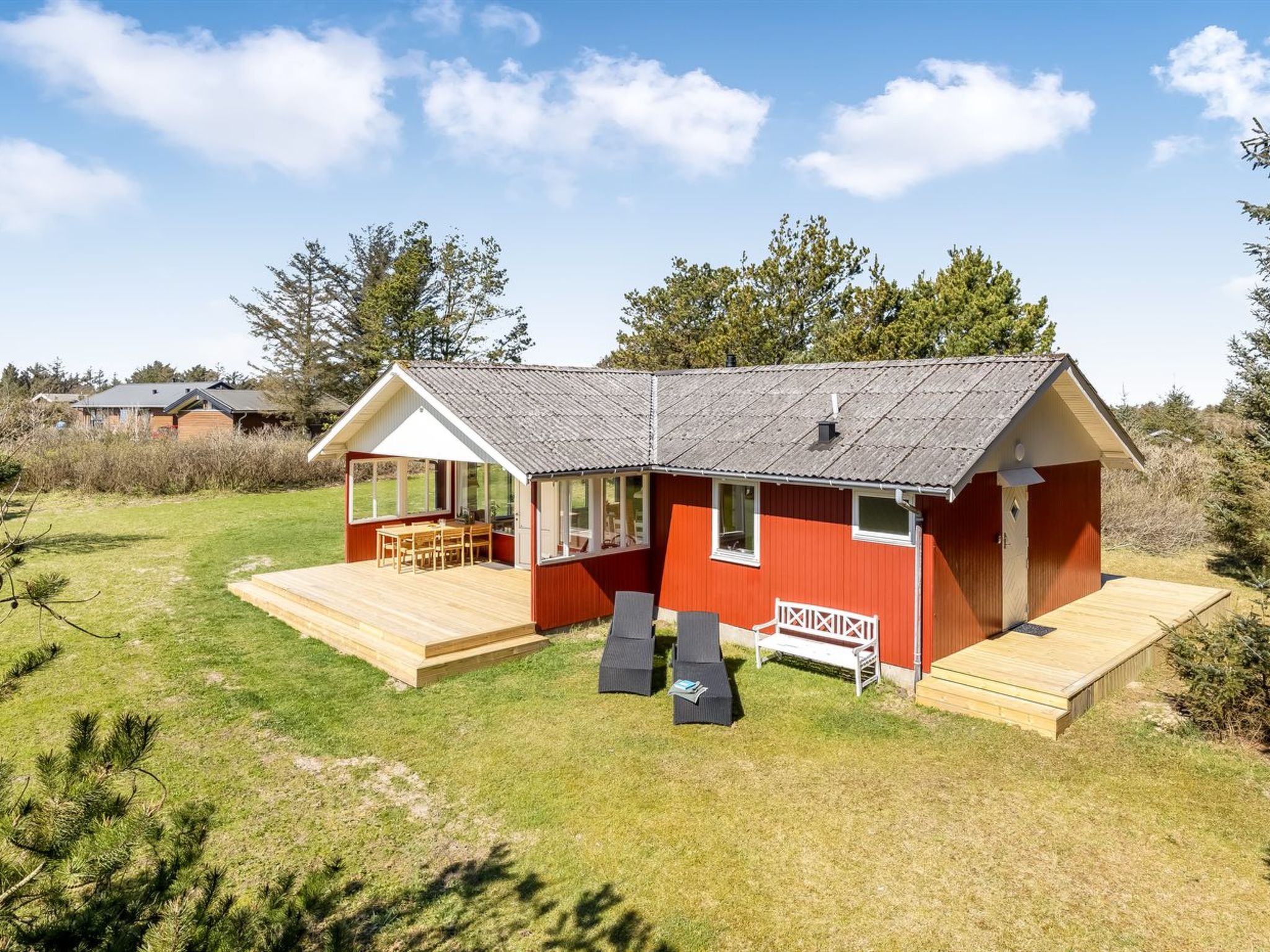 "Toti" - 500m from the sea