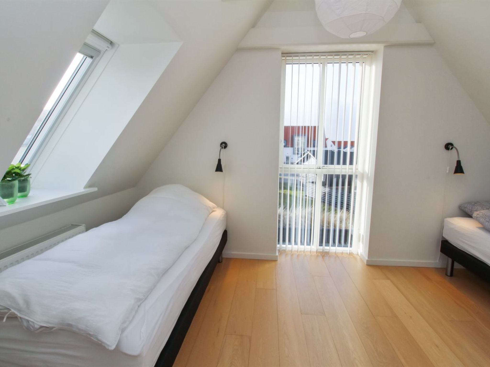 "Gisken" - 600m from the sea - Binnen