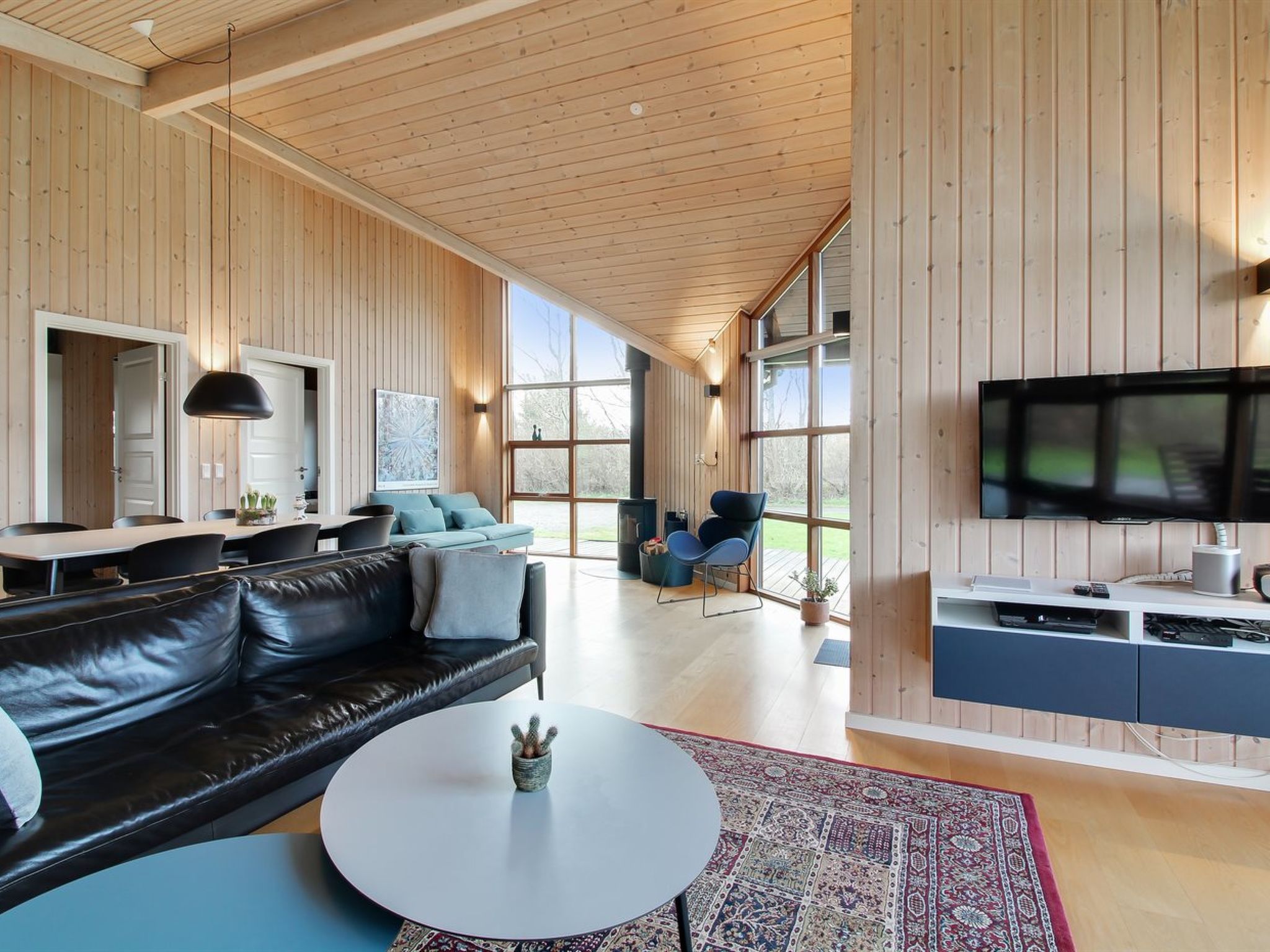 "Harri" - 850m from the sea - Drinnen