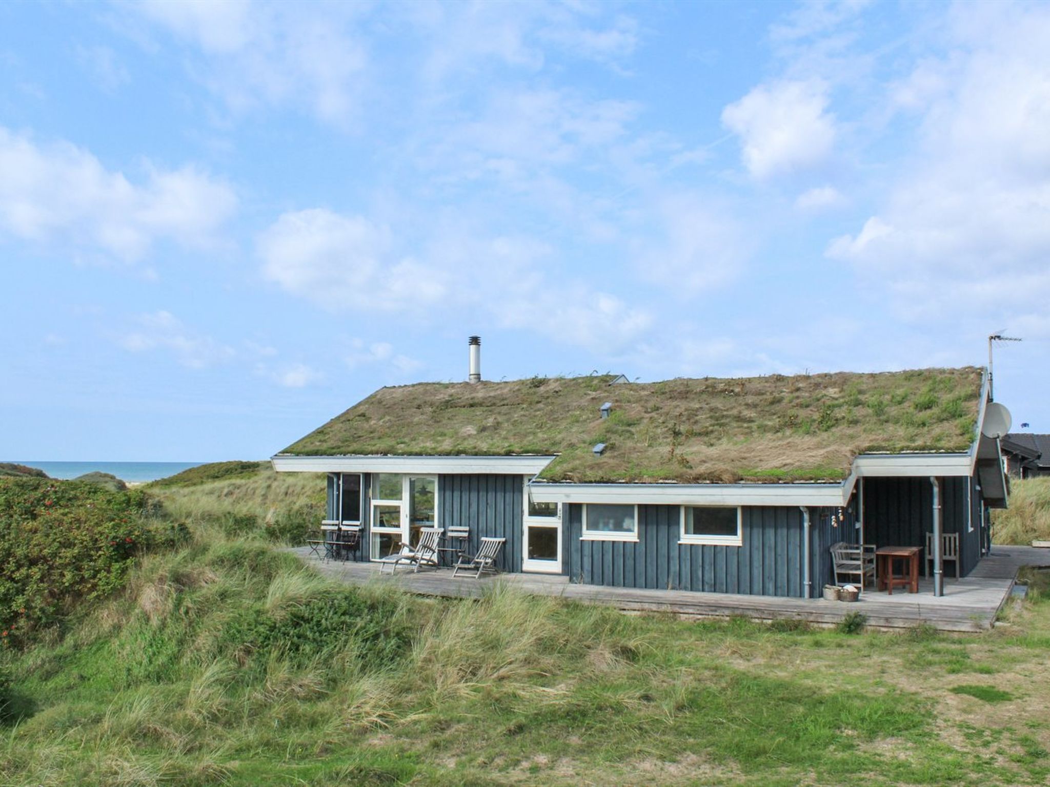 "Eunike" - 220m from the sea