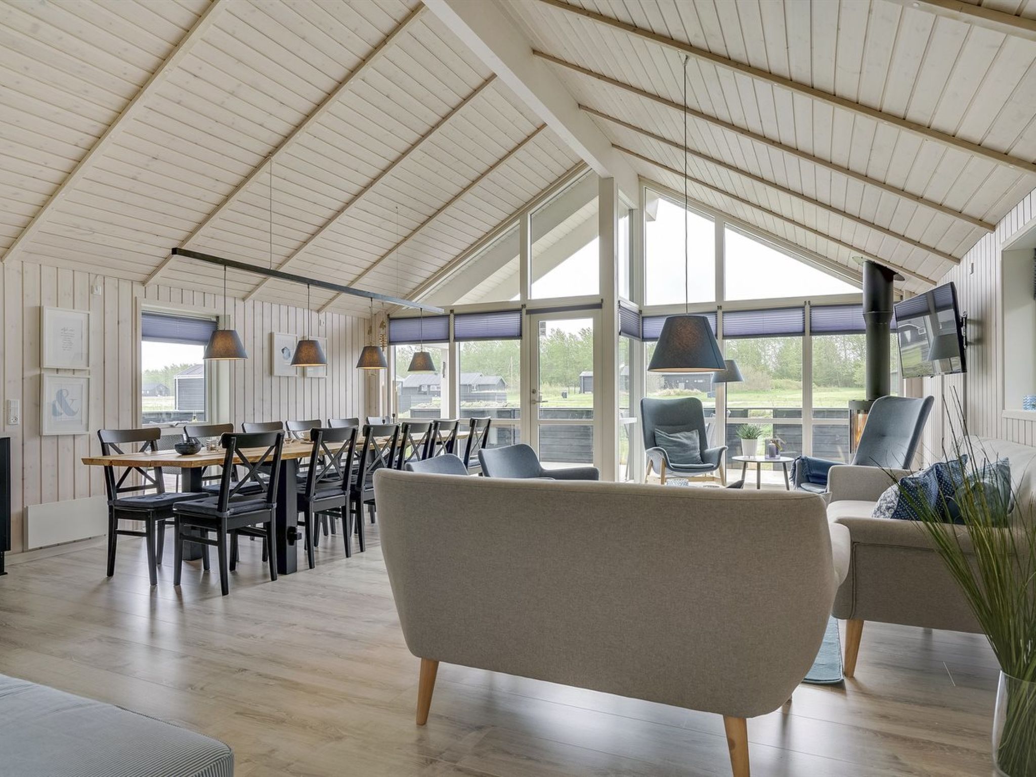 "Ina" - 1.2km from the sea - Binnen