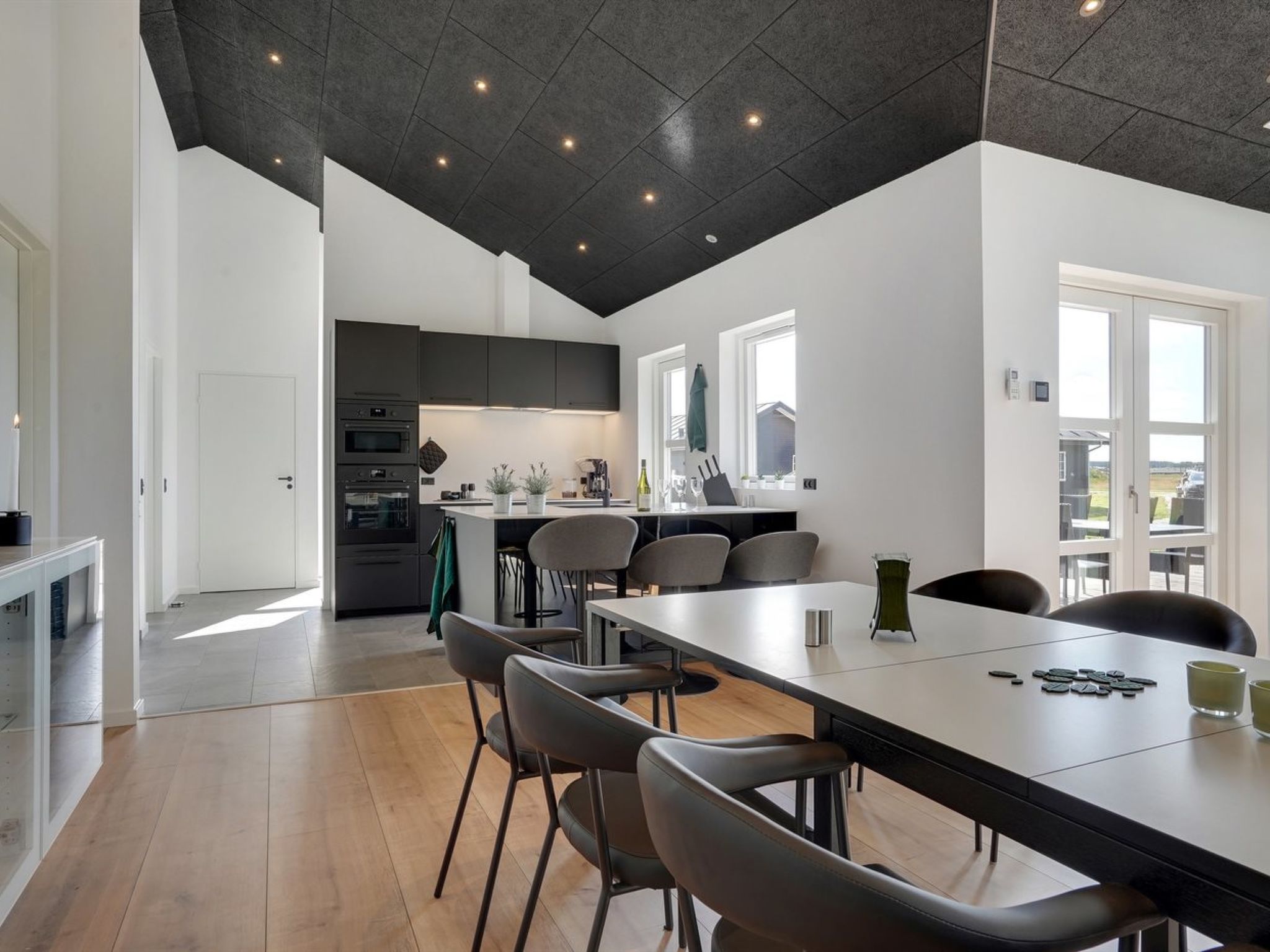 "Moreen" - 1.5km from the sea - Drinnen
